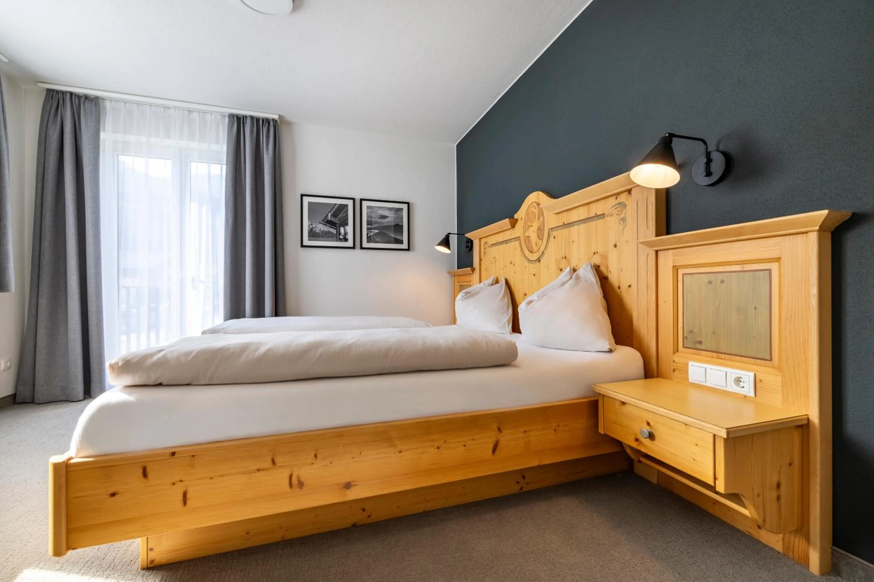 Photo of the whole room, Bed in Aparthotel Jägerheim