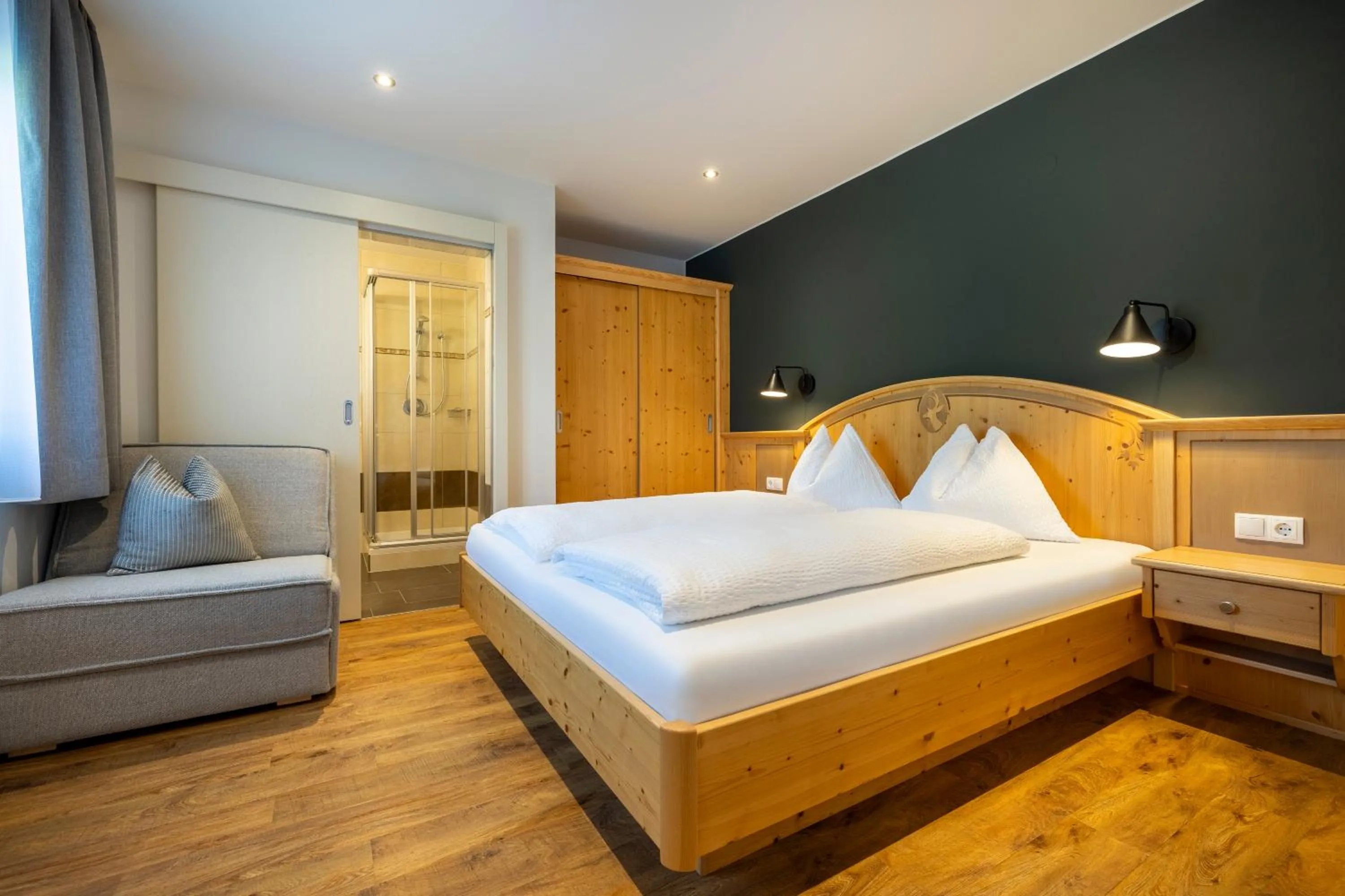 Photo of the whole room, Bed in Aparthotel Jägerheim