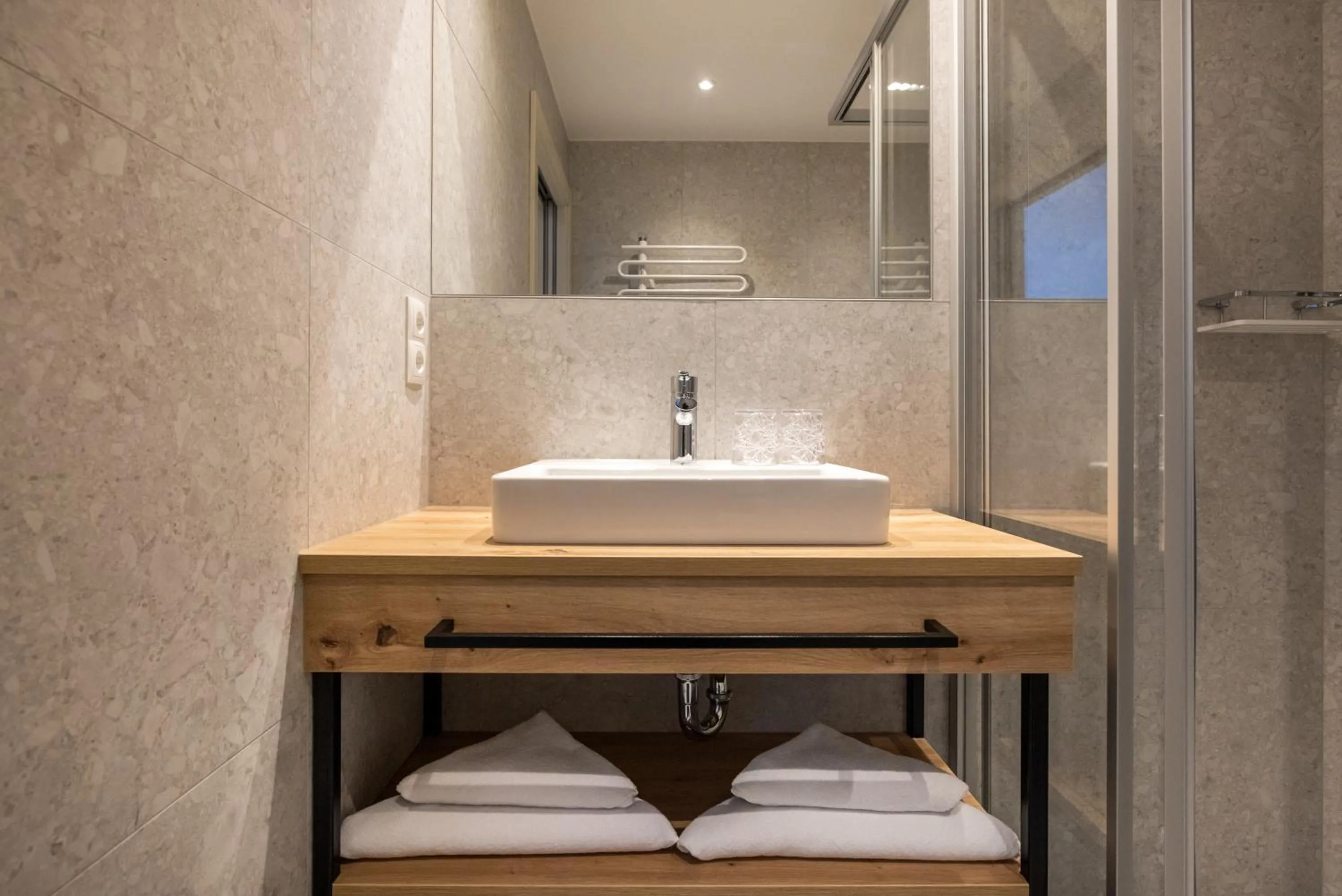 Bathroom in Aparthotel Jägerheim