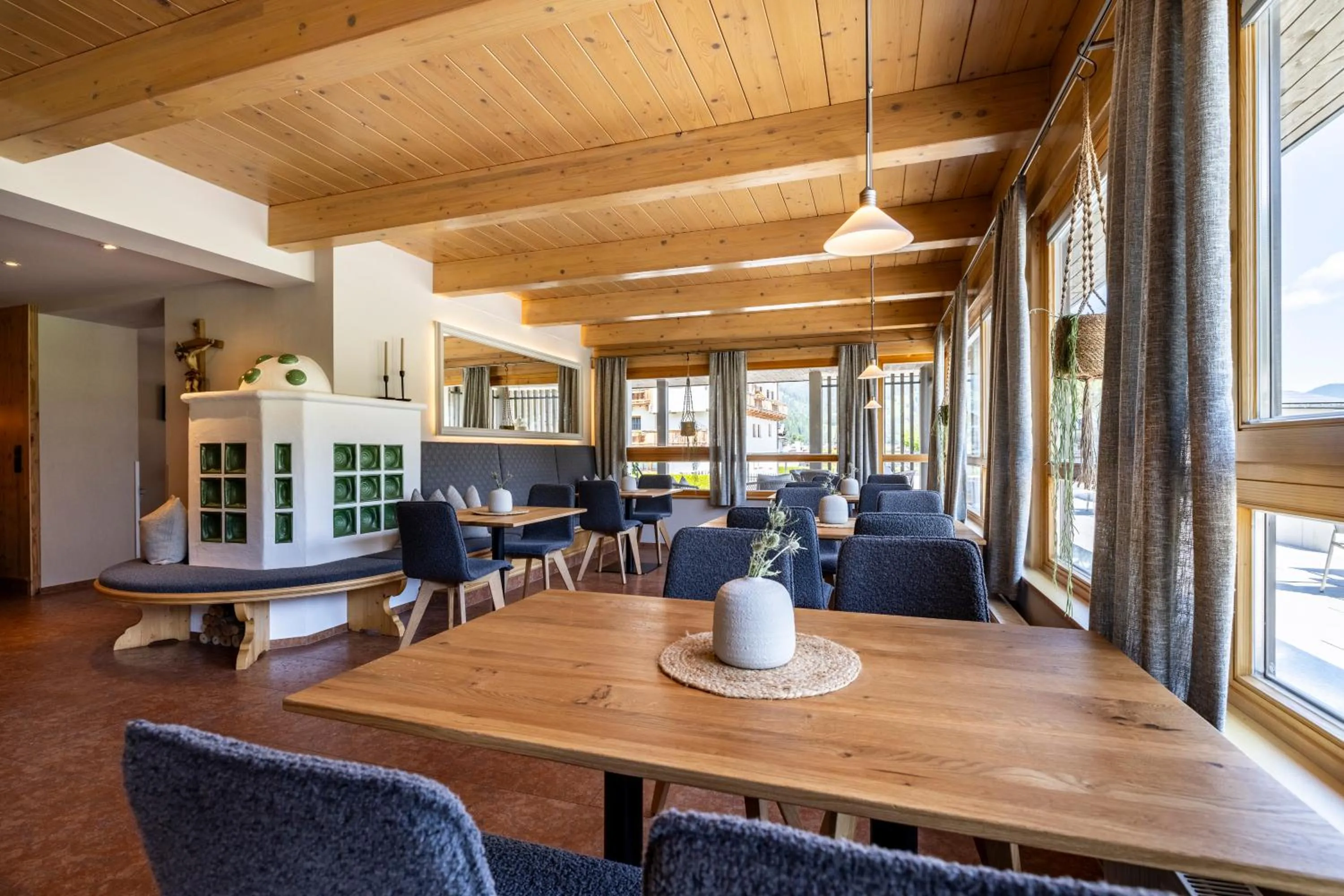 Dining area in Aparthotel Jägerheim