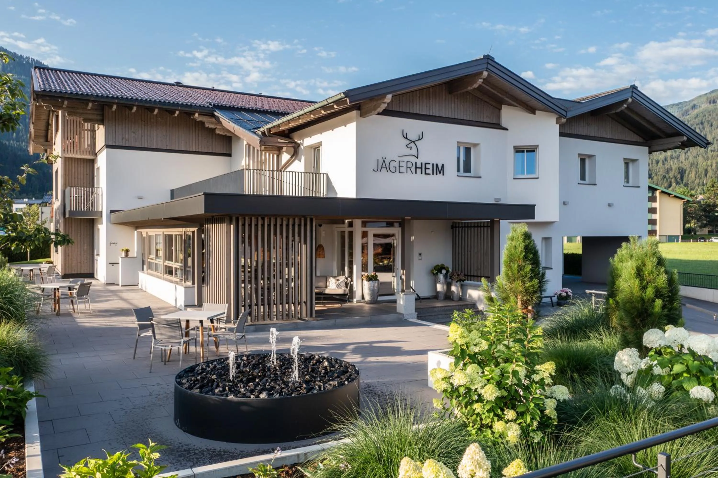 Property building in Aparthotel Jägerheim