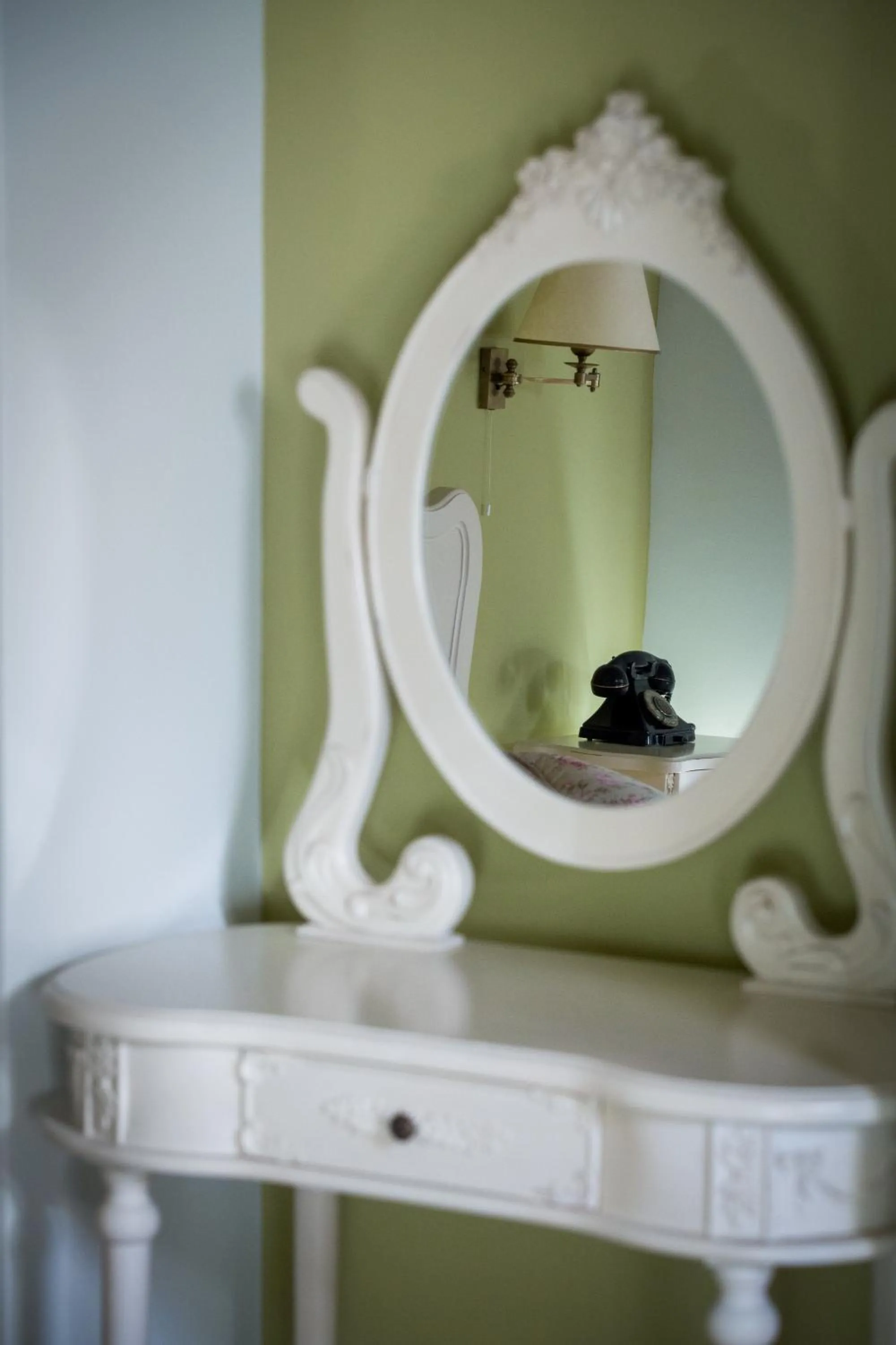 Decorative detail in Atrion Highland Hotel