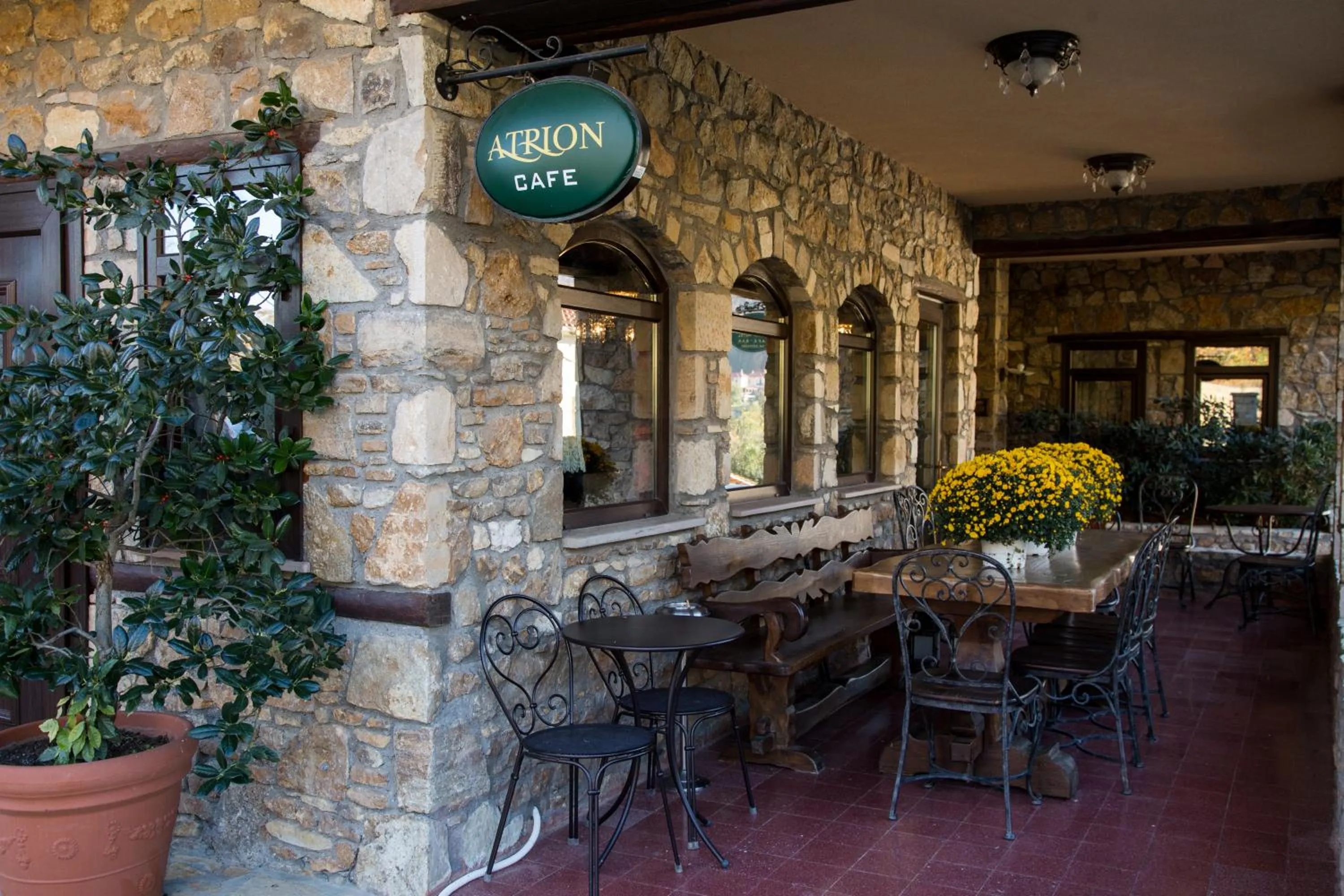 Balcony/Terrace in Atrion Highland Hotel