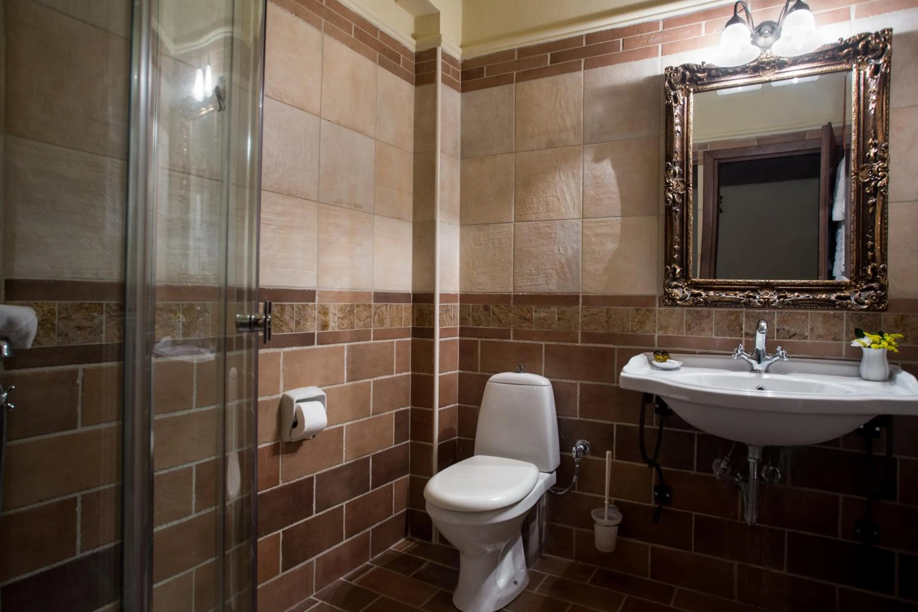 Bathroom in Atrion Highland Hotel