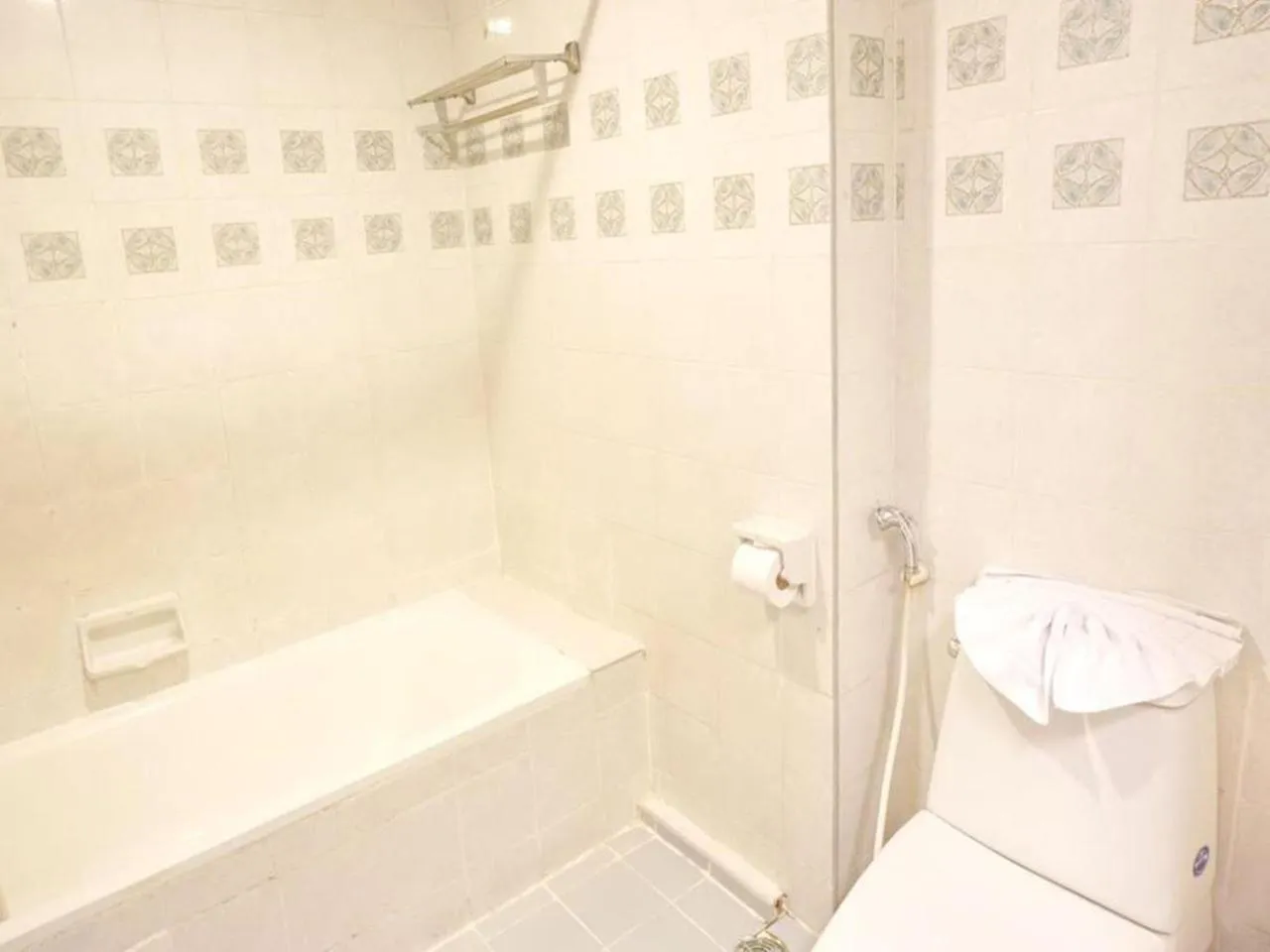 Bathroom in Bay Hotel Srinakarin