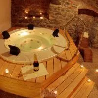 Hot Tub in Hotel Horní Dvůr