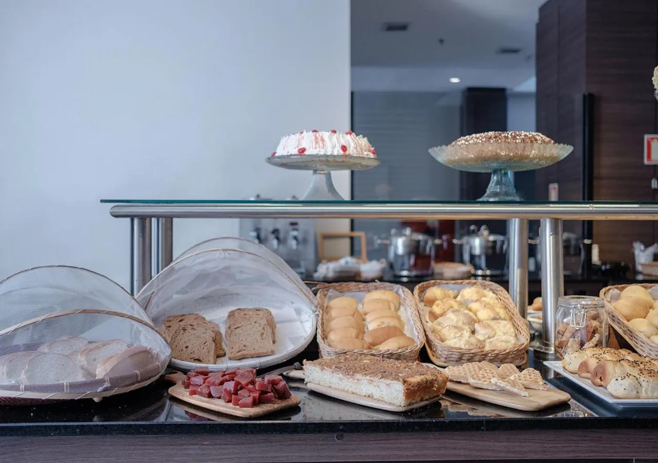 Breakfast in Açores Premium- 5 Minutos do Moinhos de Vento