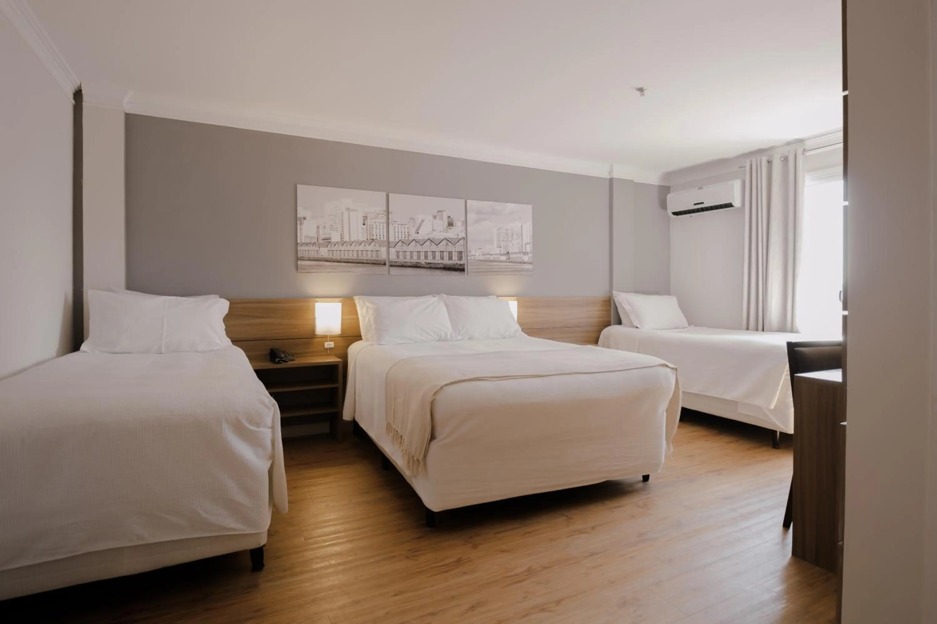 Bedroom, Bed in Açores Premium- 5 Minutos do Moinhos de Vento