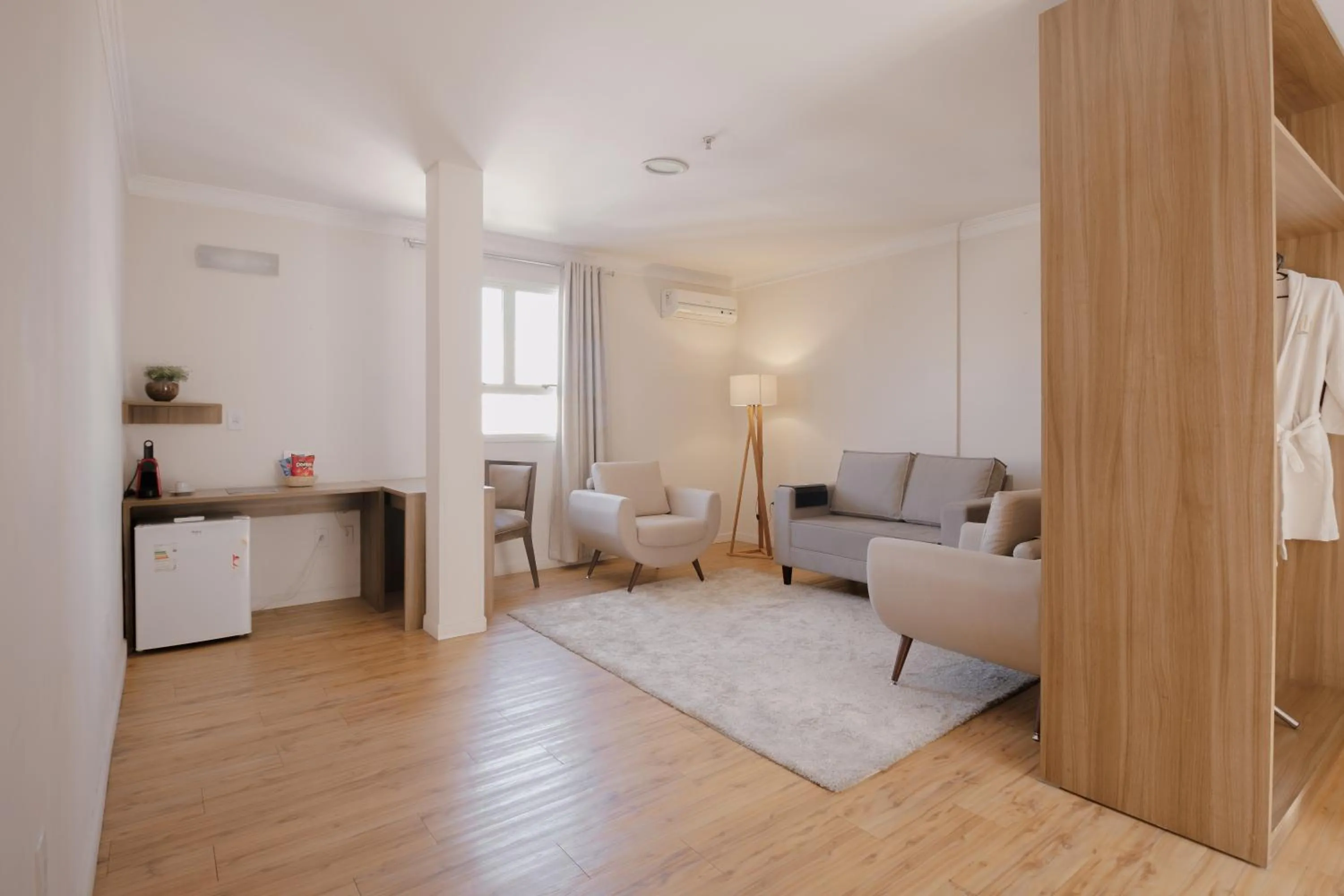 Seating area in Açores Premium- 5 Minutos do Moinhos de Vento