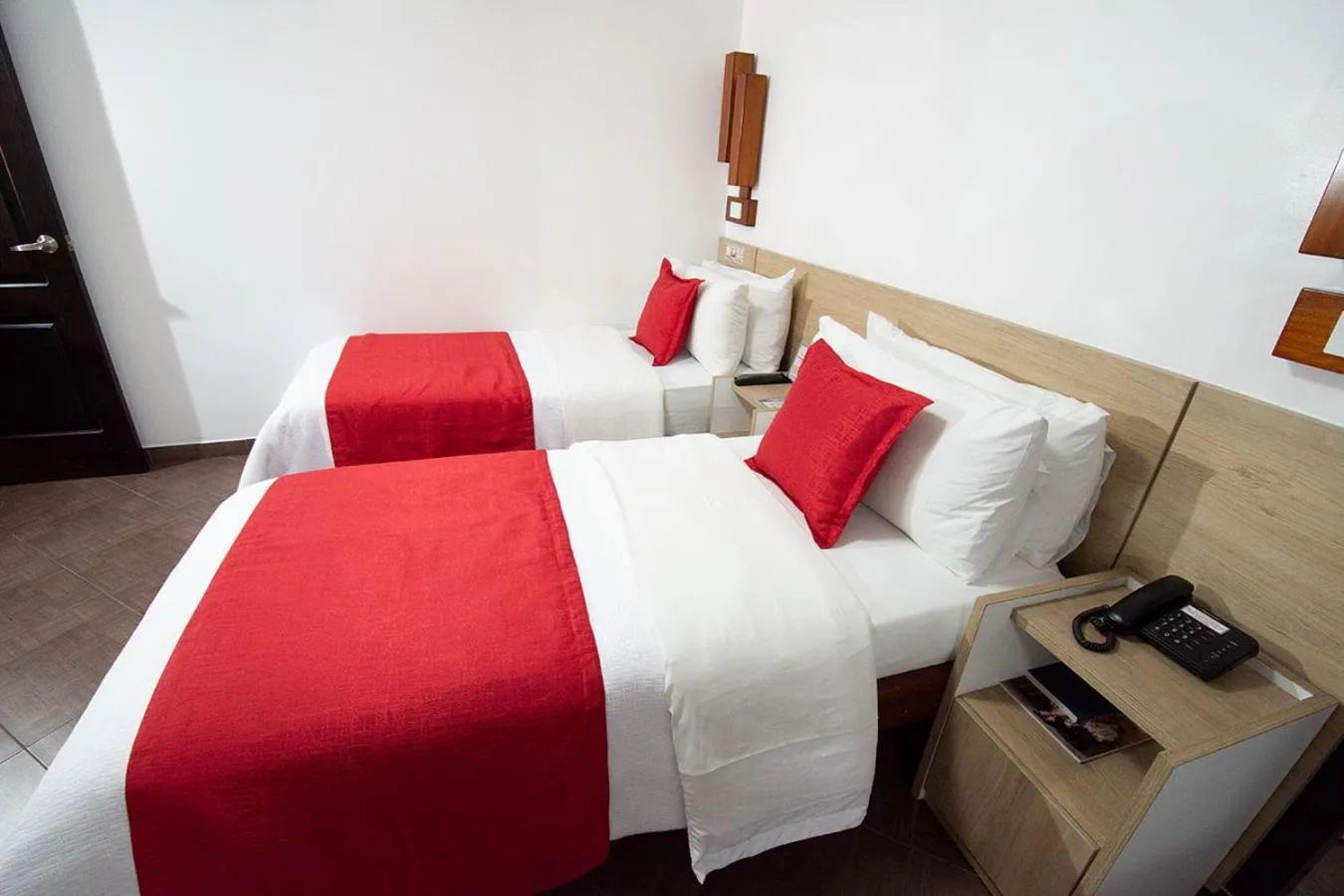 Bedroom, Bed in Hotel Plaza Victoria