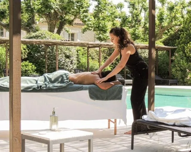 Massage in Hôtel Mas Valentine