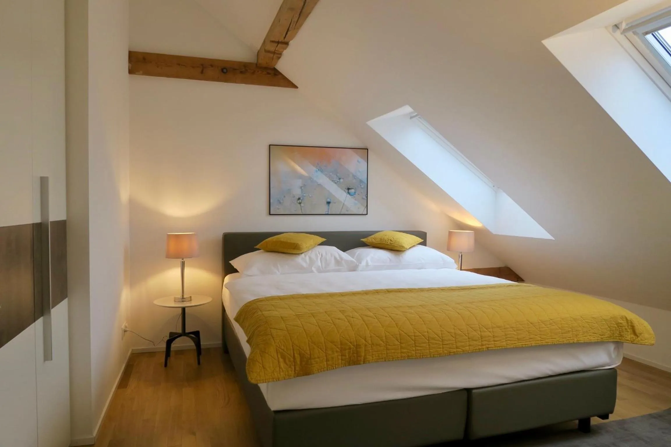 Bedroom, Bed in Zurich Furnished Homes