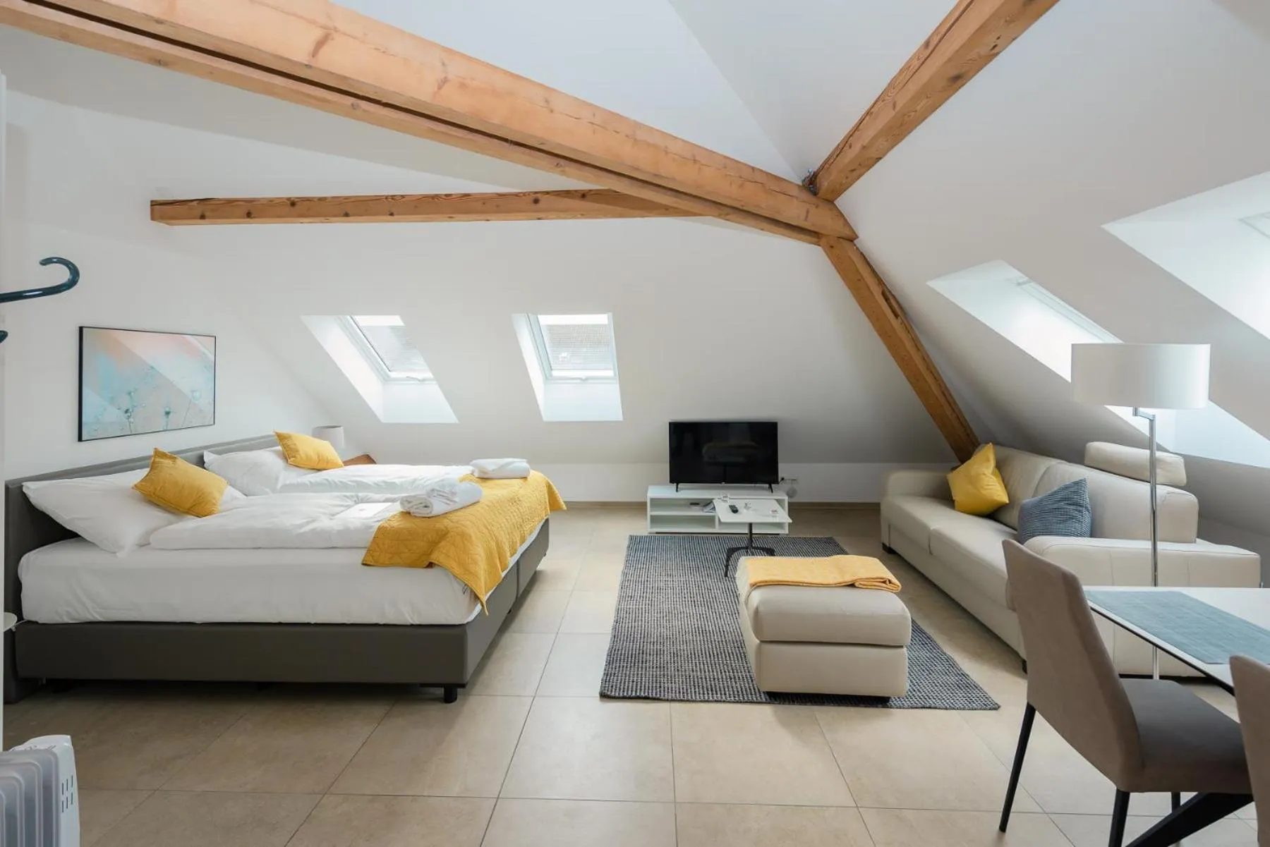 Bedroom, Bed in Zurich Furnished Homes