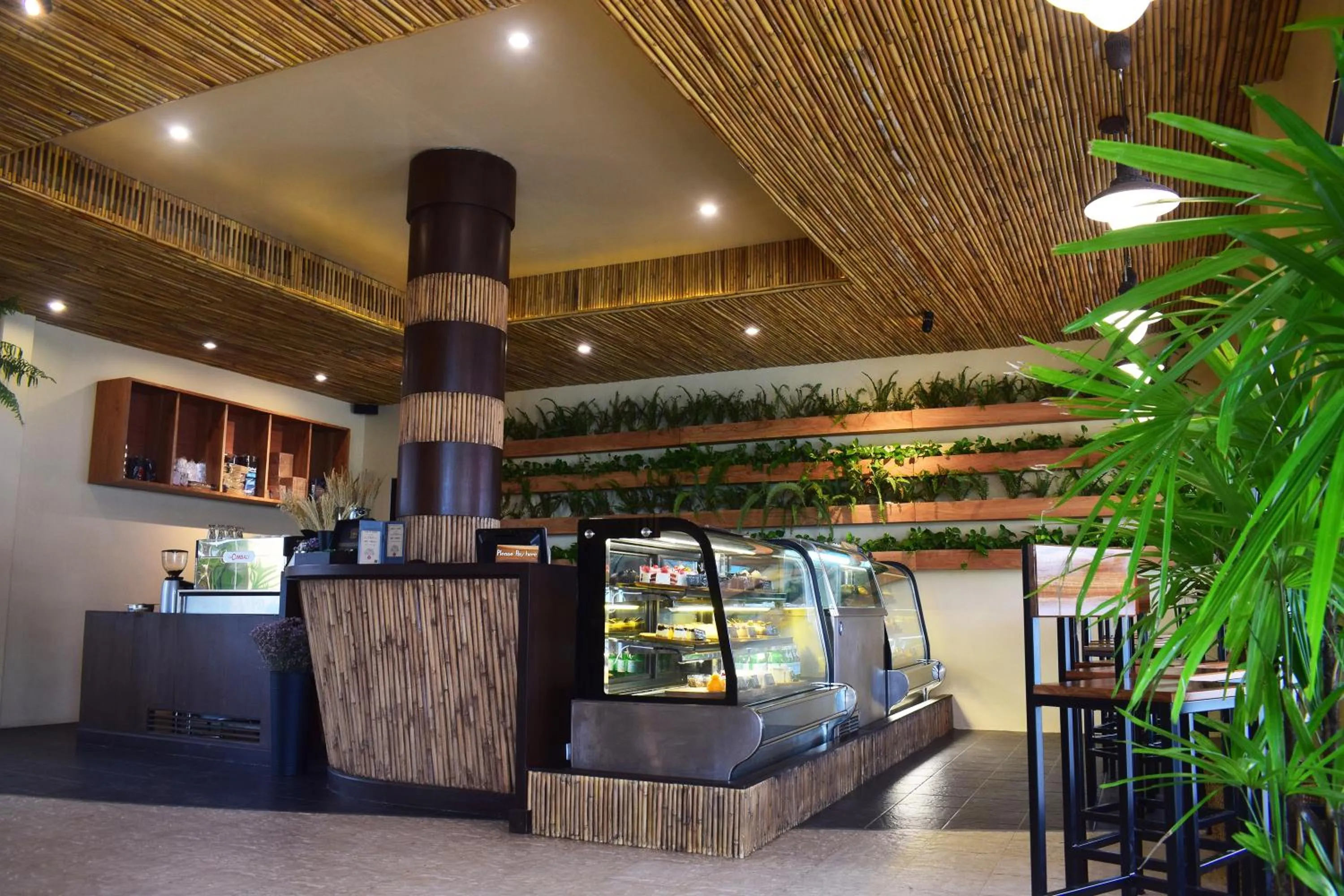 Restaurant/places to eat in Rawi Warin Resort And Spa - SHA Extra Plus