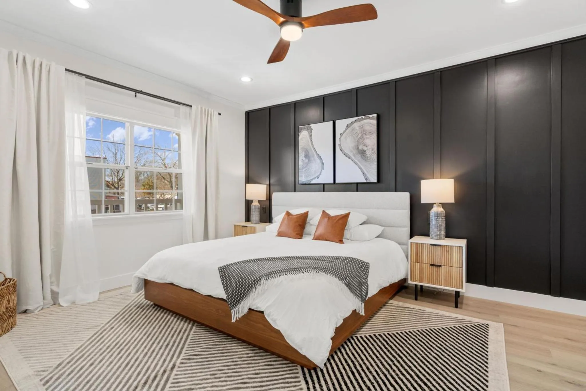 Bed in 27 on Park Boutique Hotel & Venue