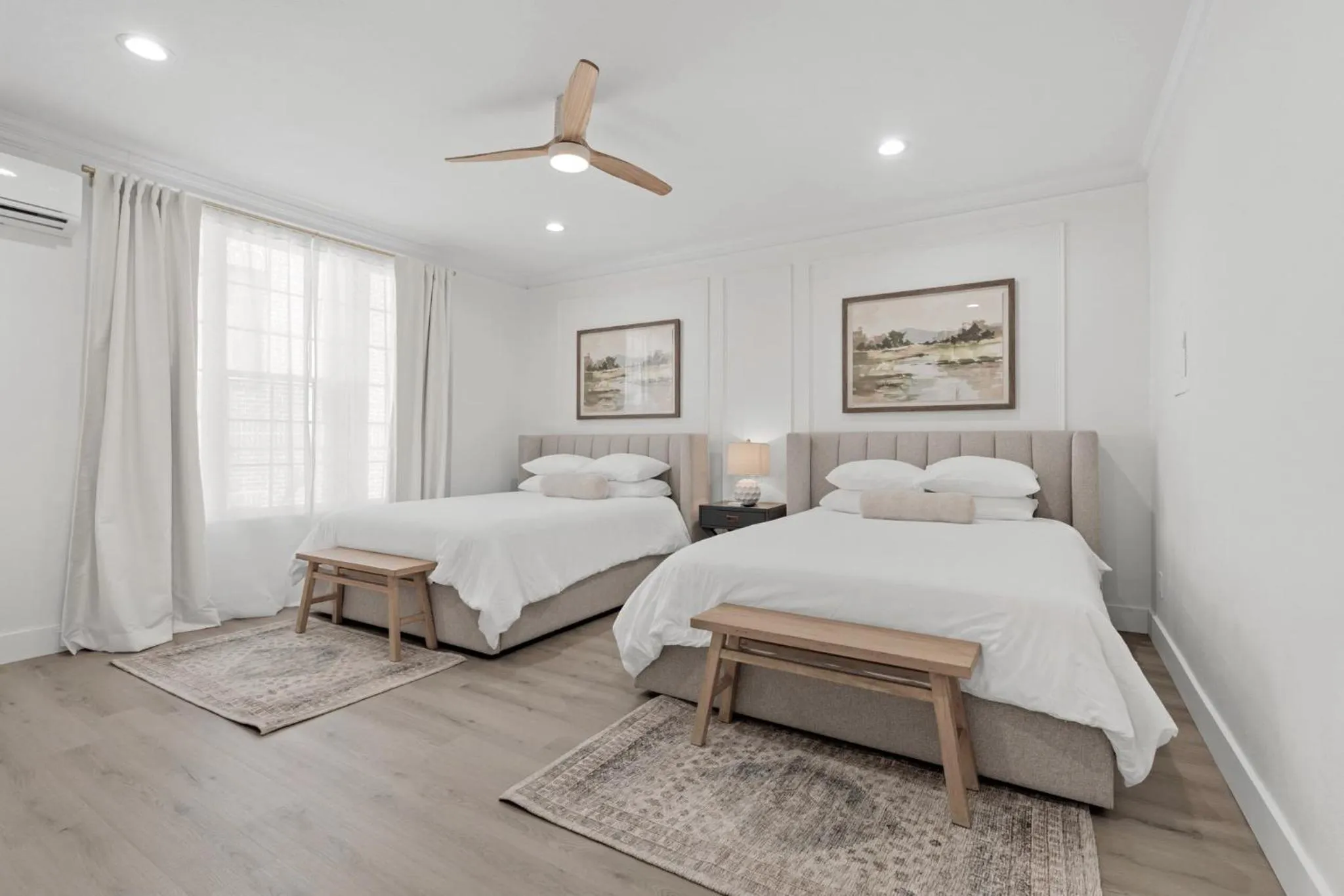 Bed in 27 on Park Boutique Hotel & Venue