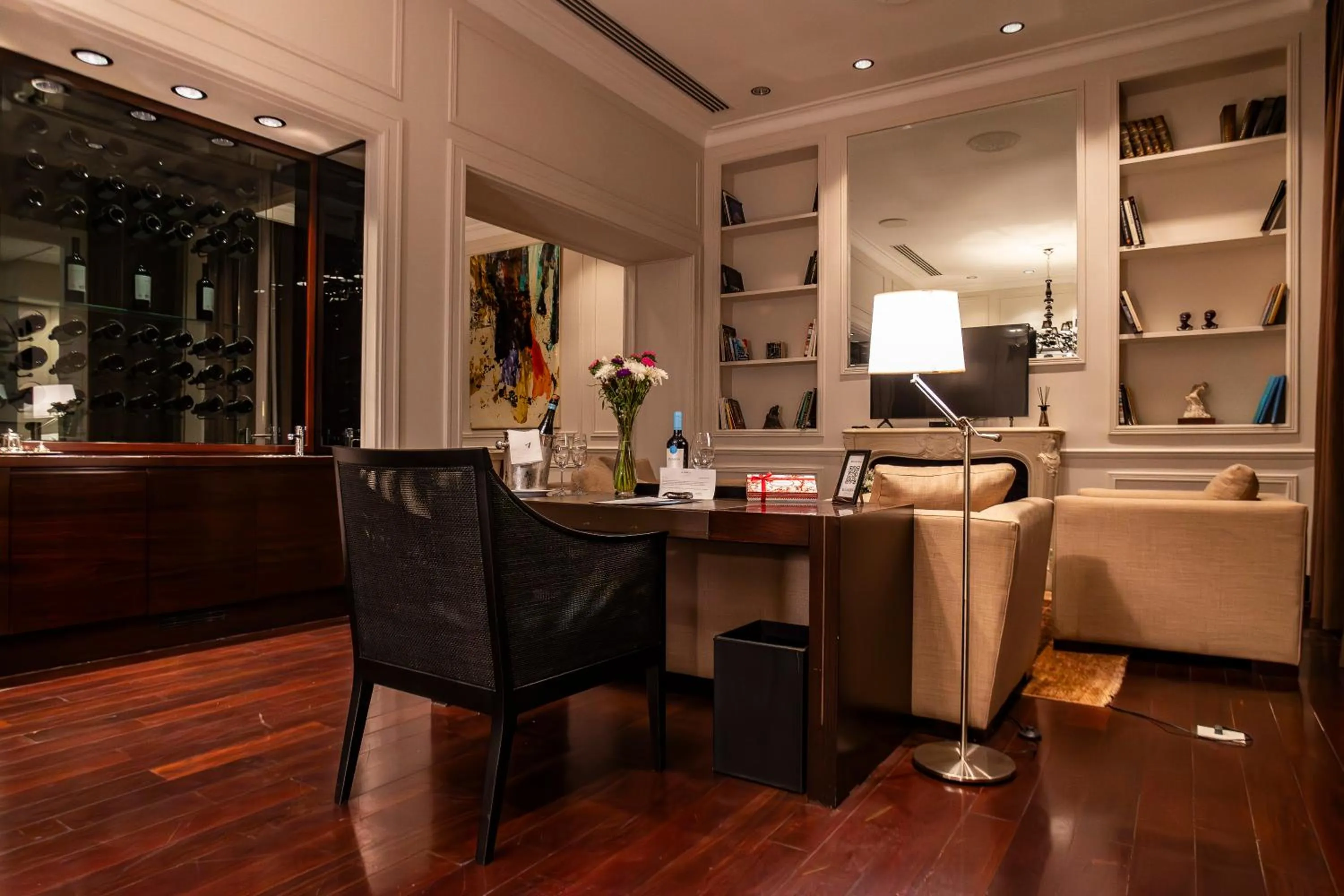 Living room in Algodon Mansion