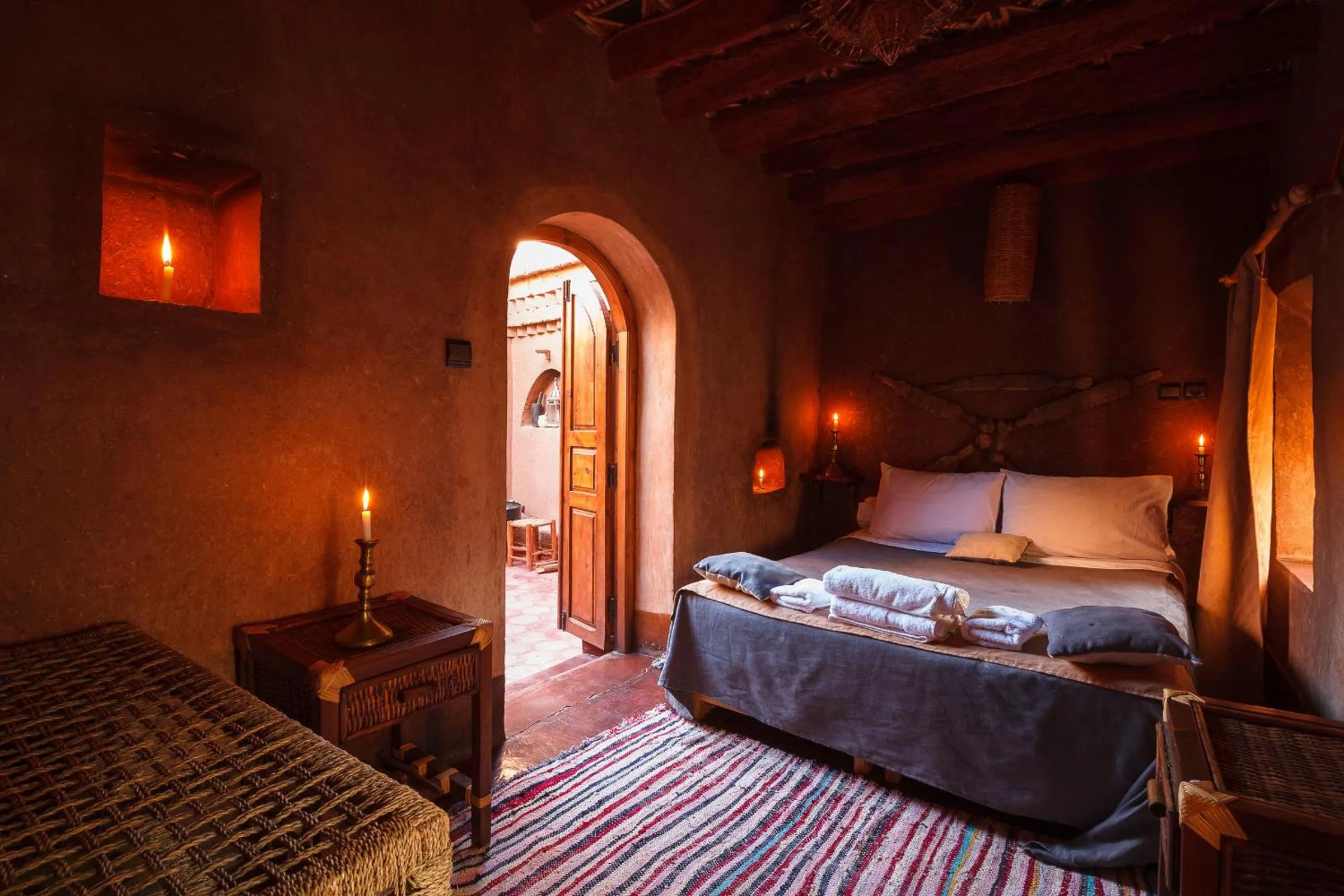 Photo of the whole room, Bed in Kasbah Tebi