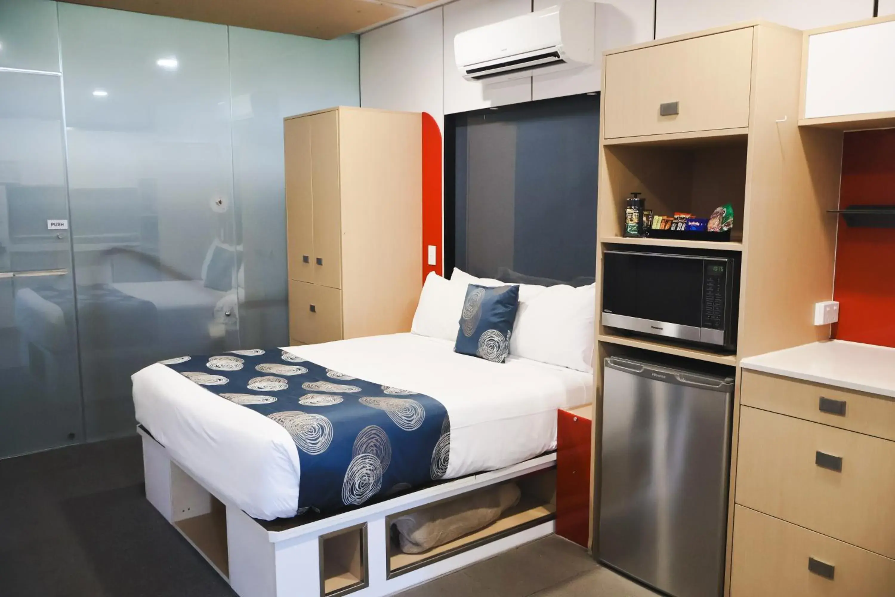 Double Room - Disability Access in Stay Motel - Formerly Room Motels Gympie Double Room - Disability Access in Stay Motel - Formerly Room Motels Gympie