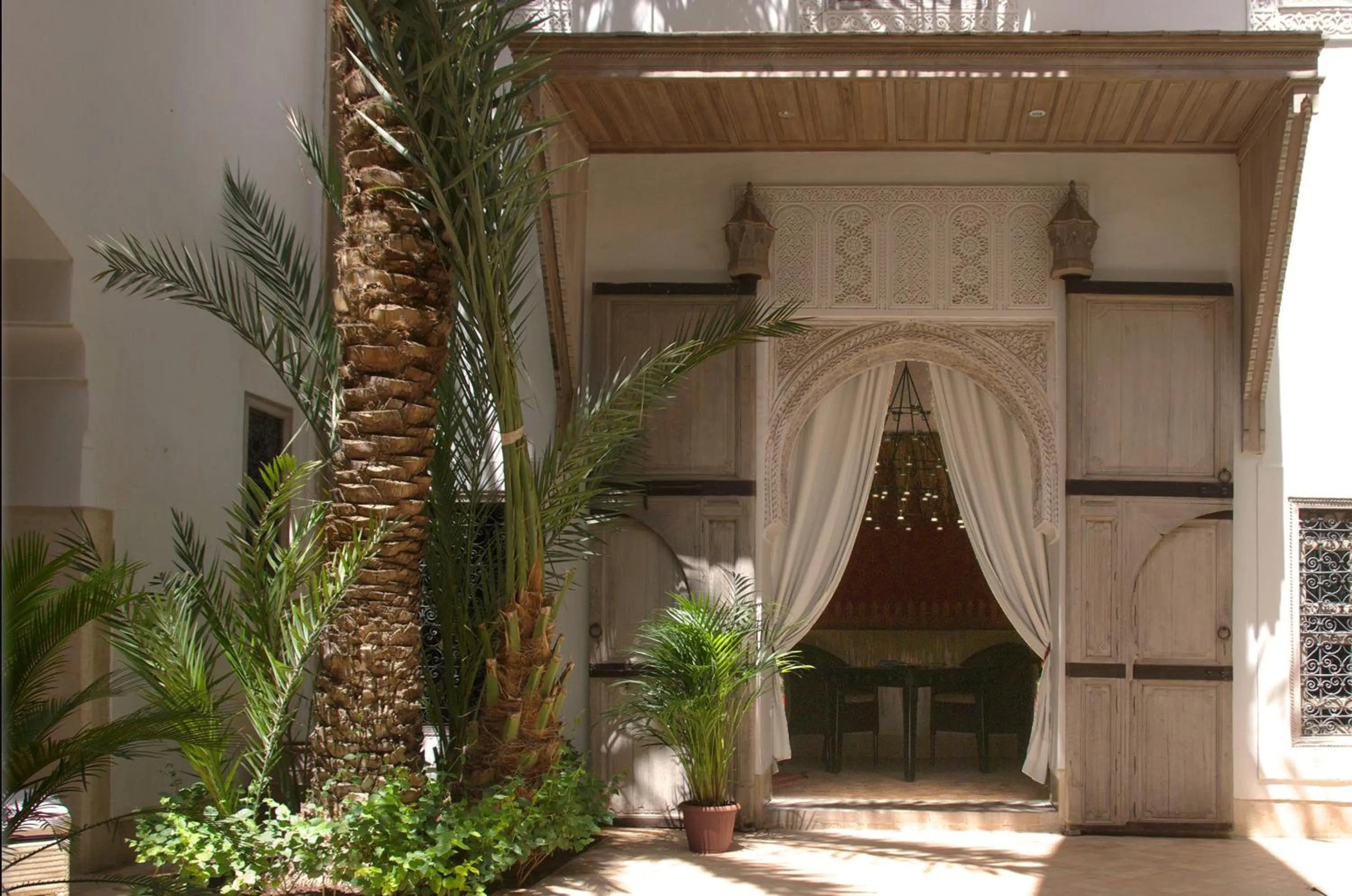 Garden view in Dar Housnia