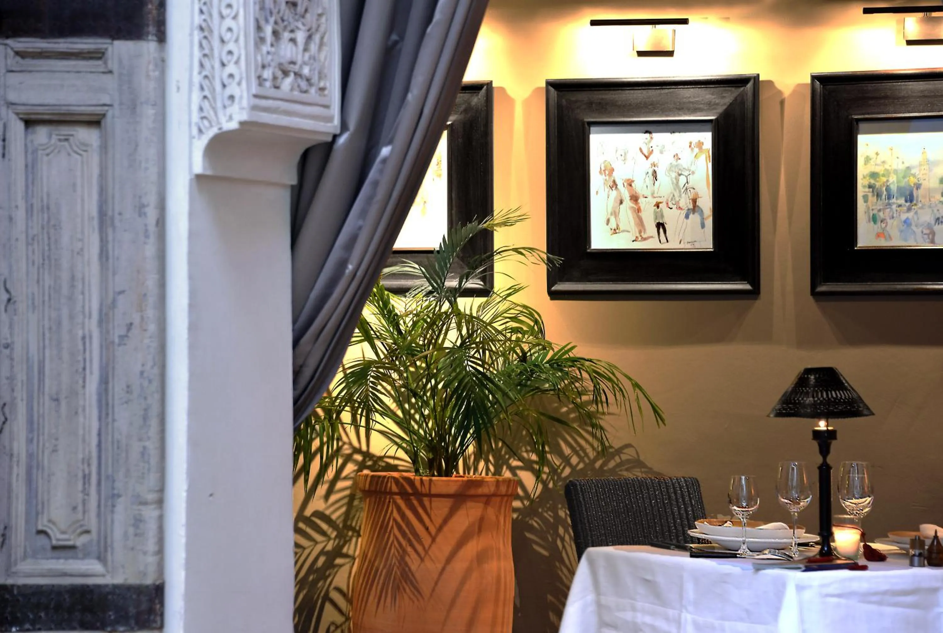 Dining area in Dar Housnia