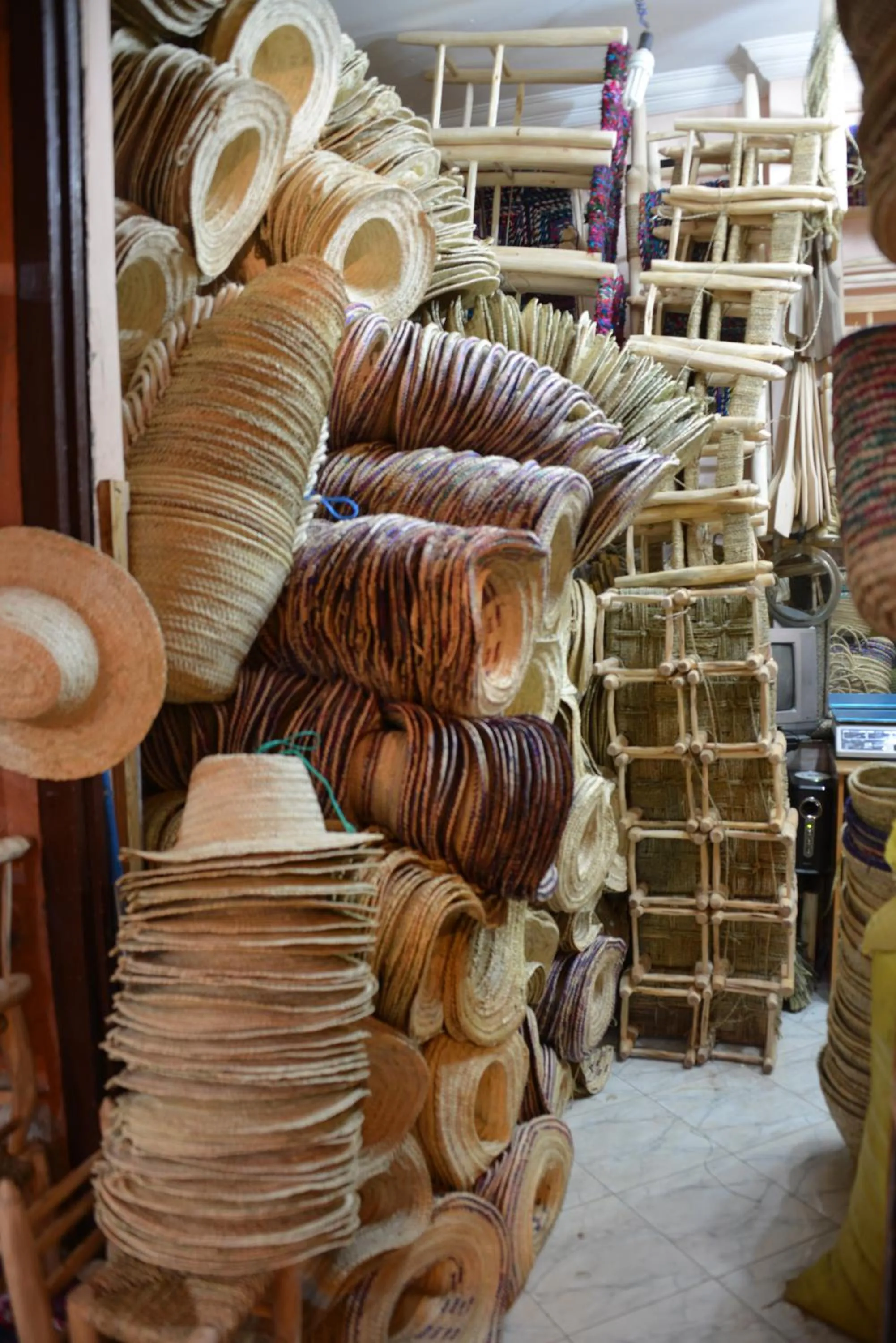 Shopping Area in Dar Housnia