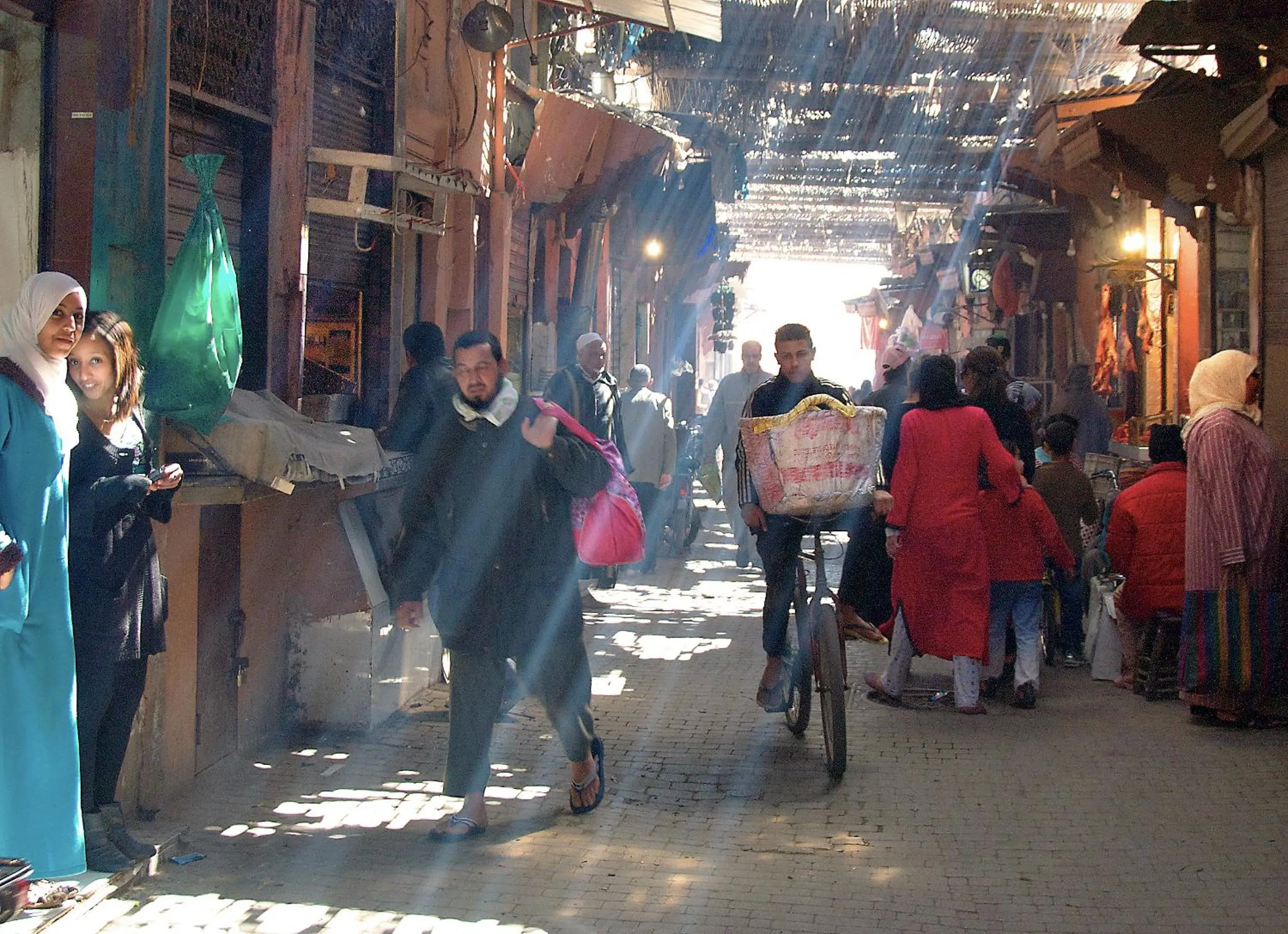 Neighbourhood in Dar Housnia