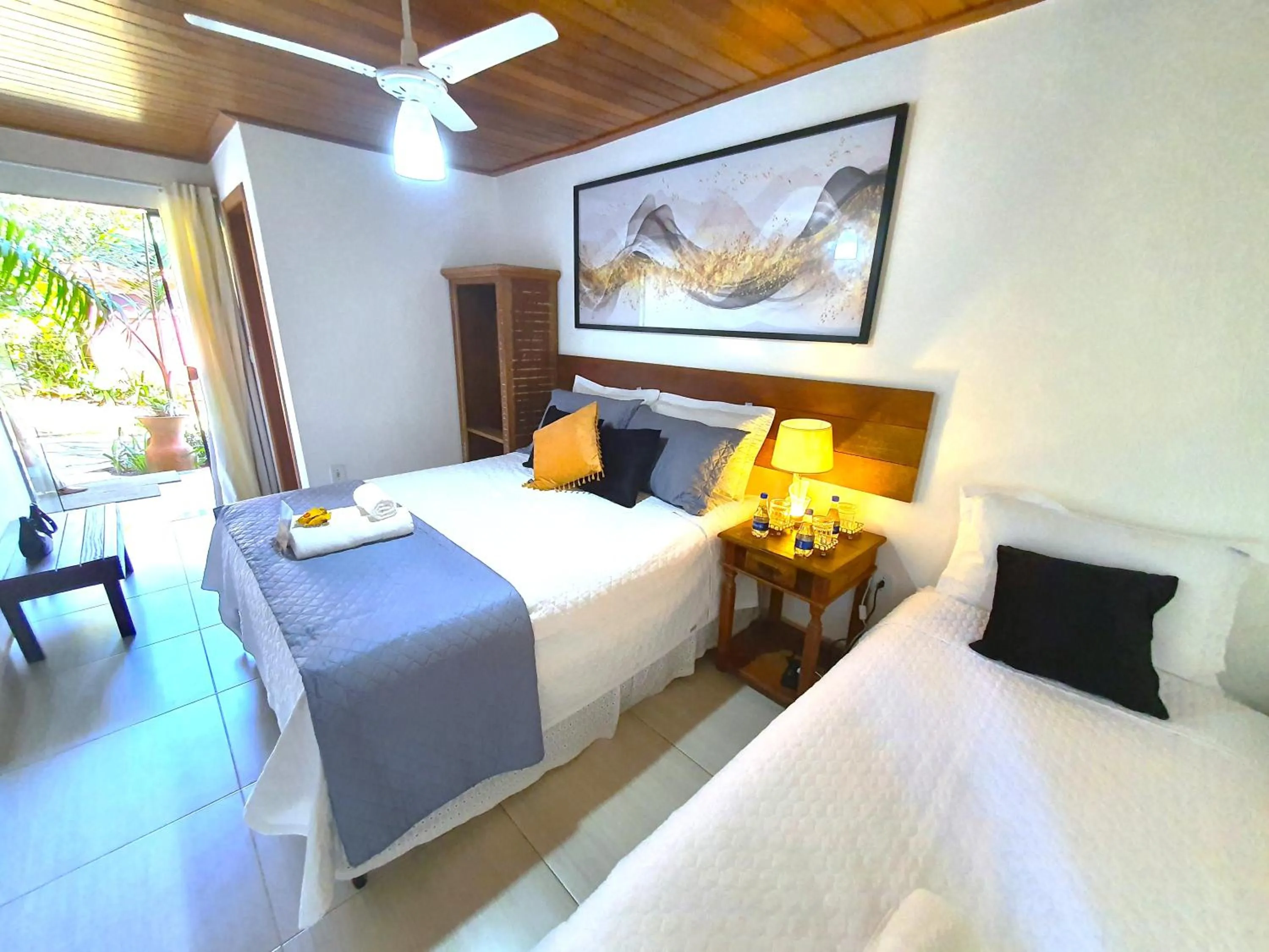 Bed in Star Búzios Pousada