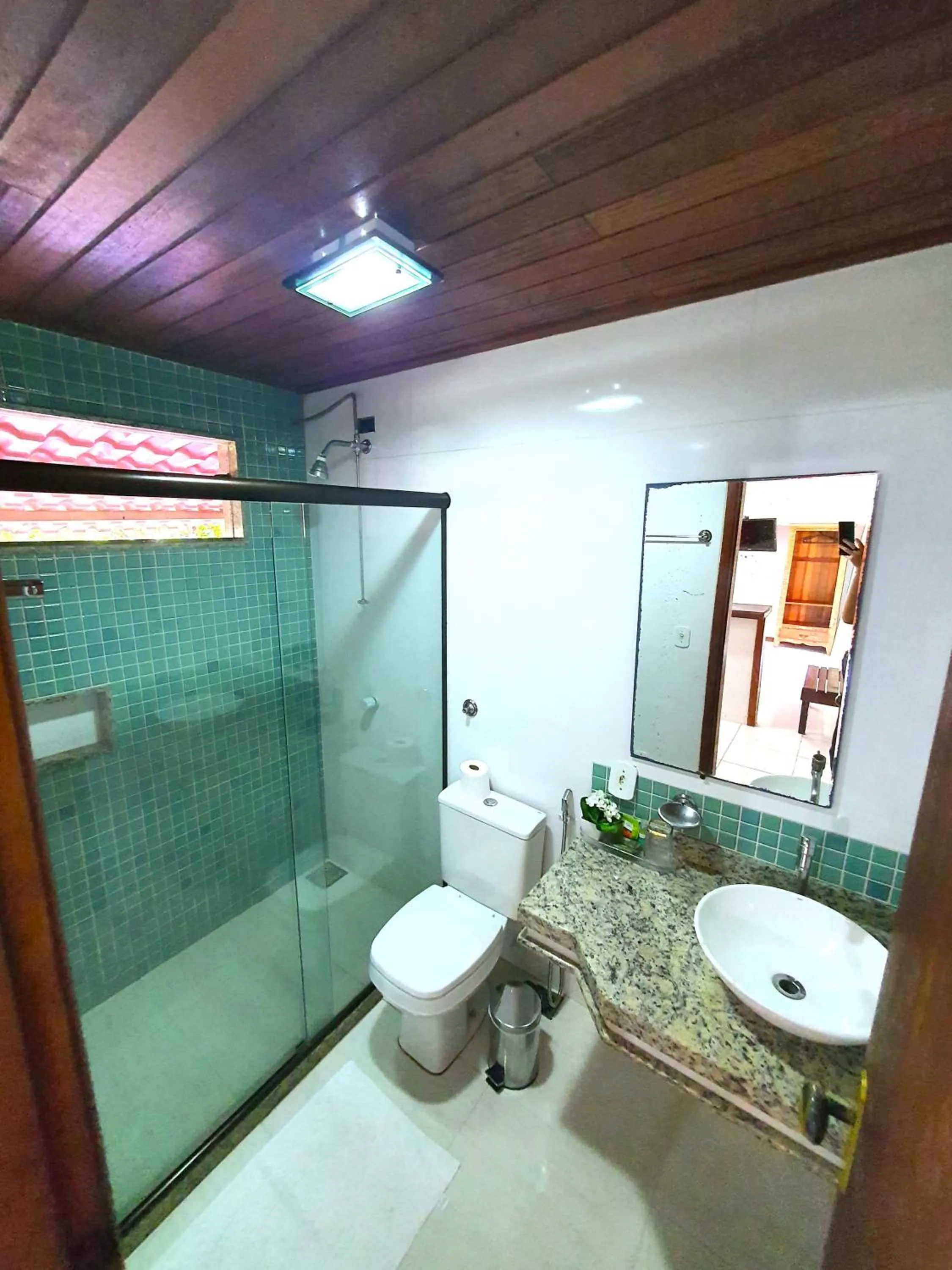 Shower in Star Búzios Pousada