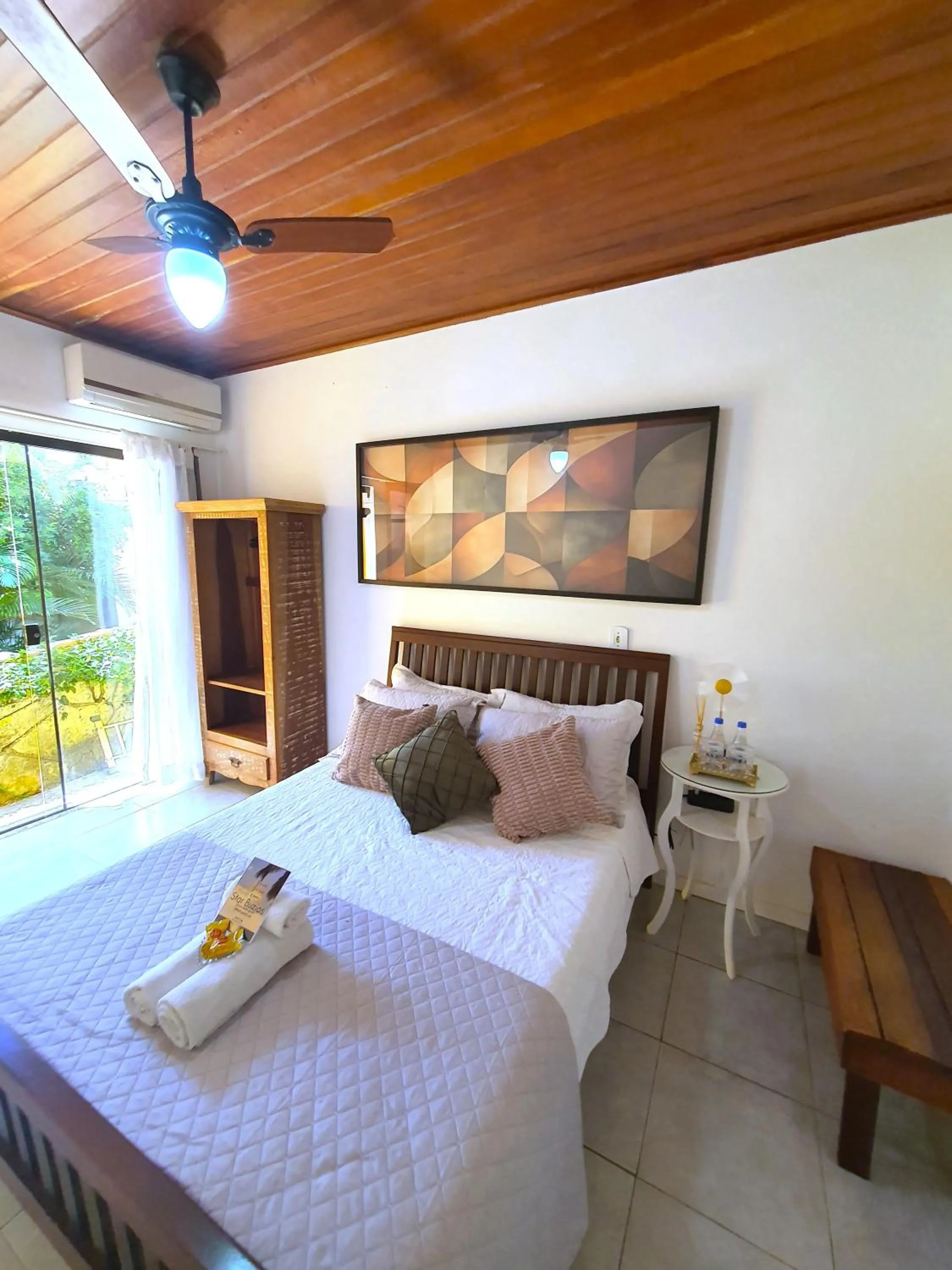 Bed in Star Búzios Pousada