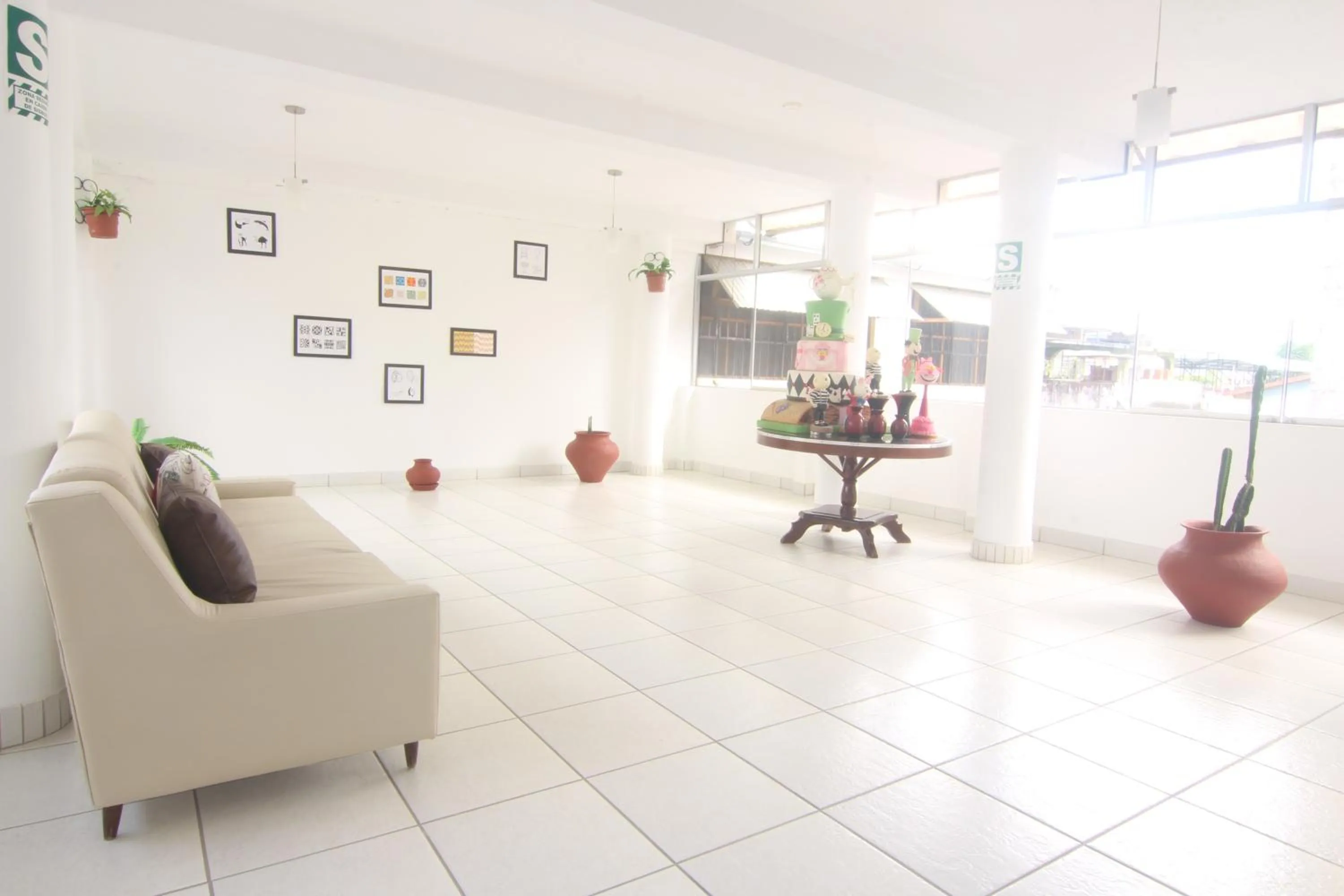 Living room in Hotel Rio Mayo
