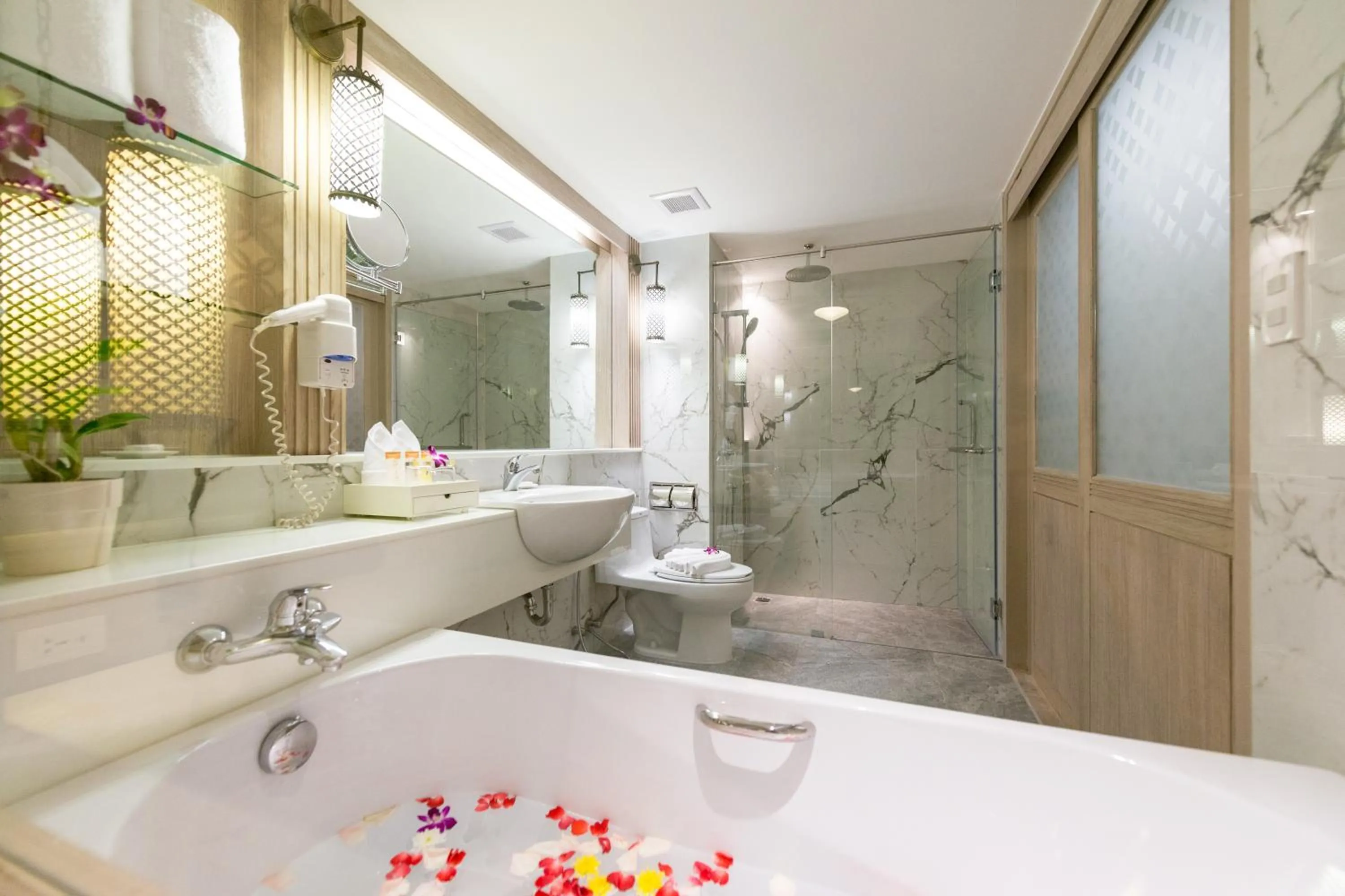 Shower in Katathani Phuket Beach Resort - SHA Extra Plus