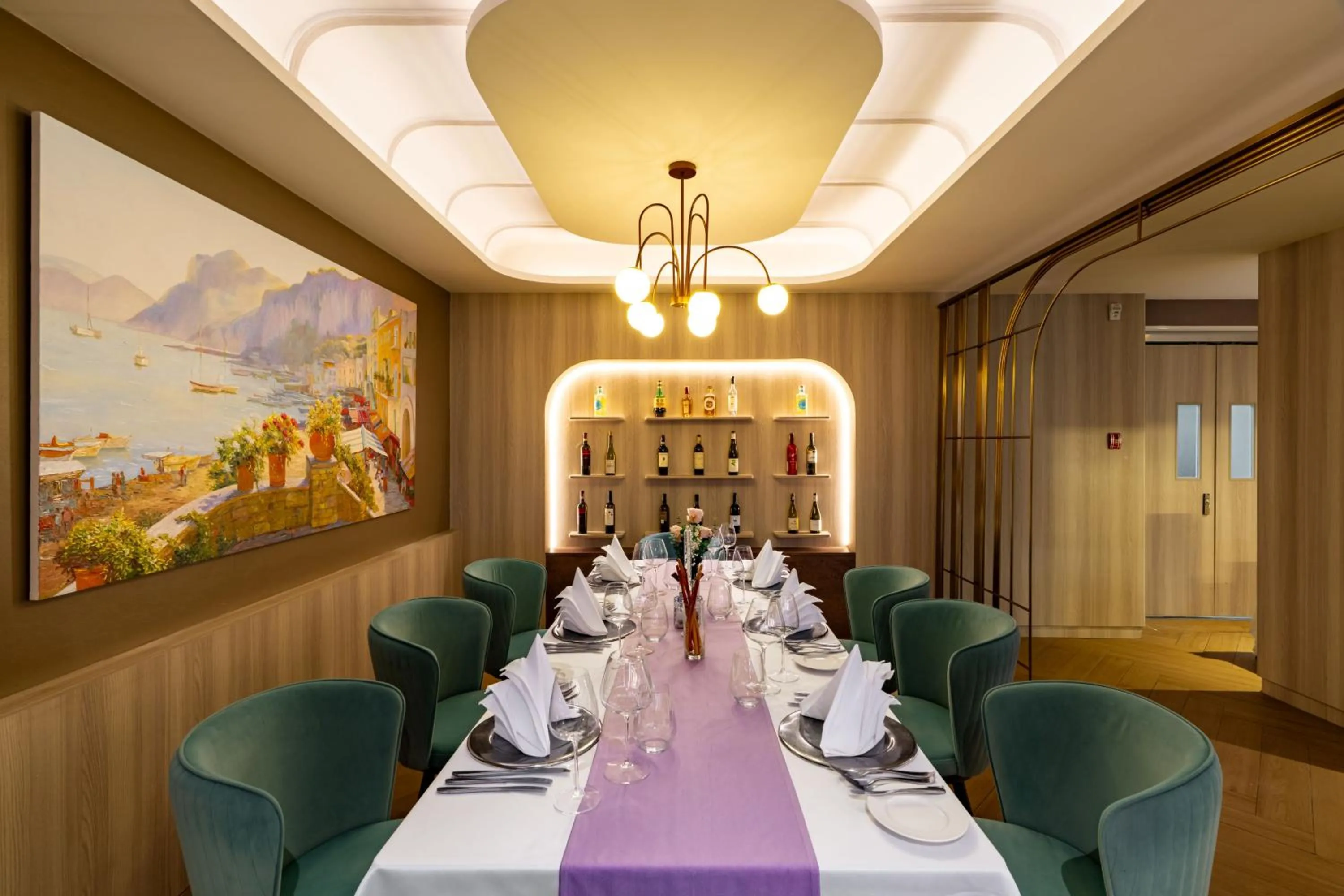 Restaurant/places to eat in Katathani Phuket Beach Resort - SHA Extra Plus