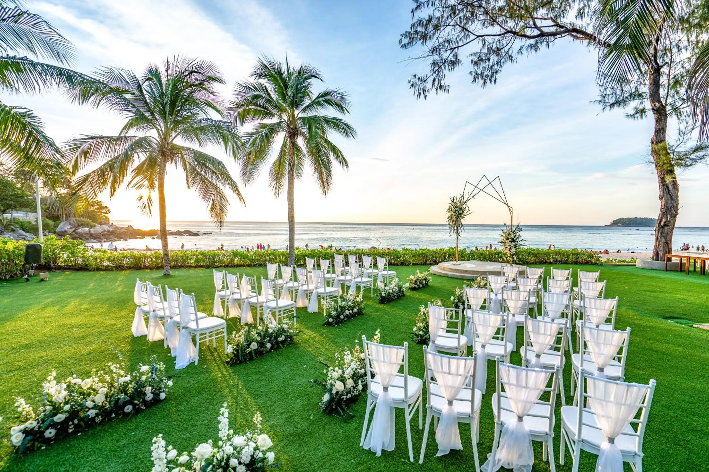 wedding in Katathani Phuket Beach Resort - SHA Extra Plus