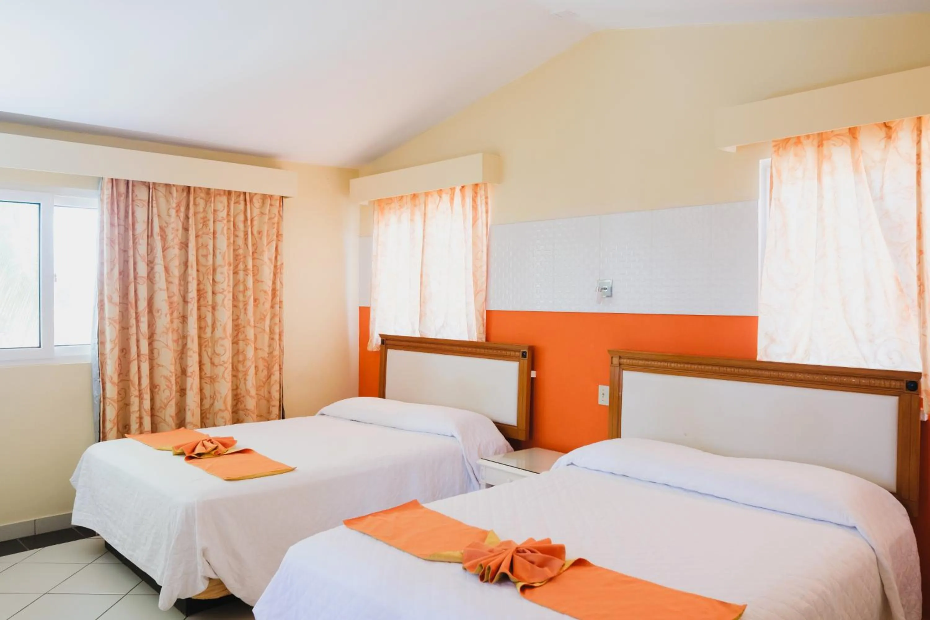 Bed in Las Olas Beach Resort