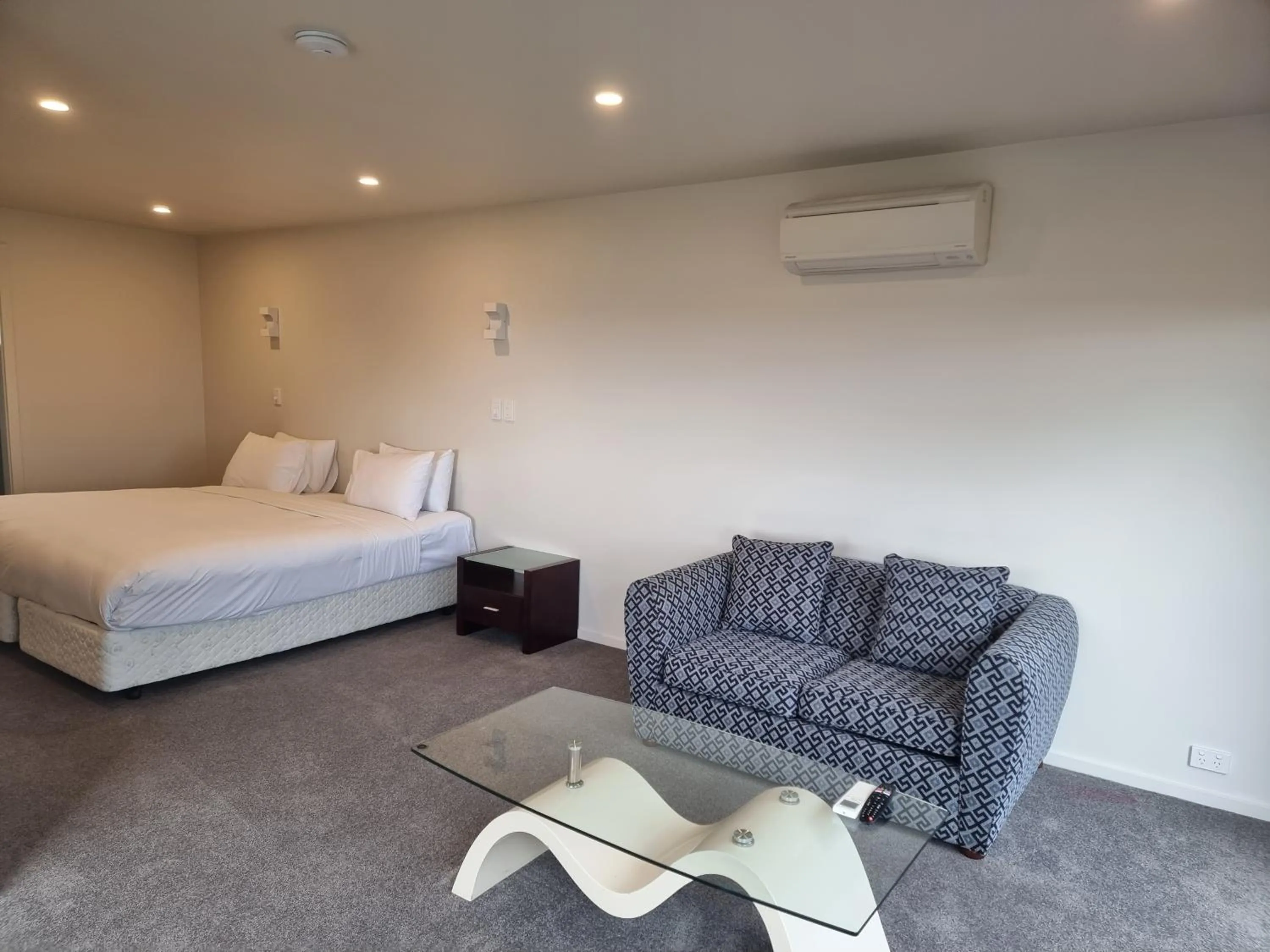 Bed in Diamond Island Resort, Restaurant & Bar and Penguin Show