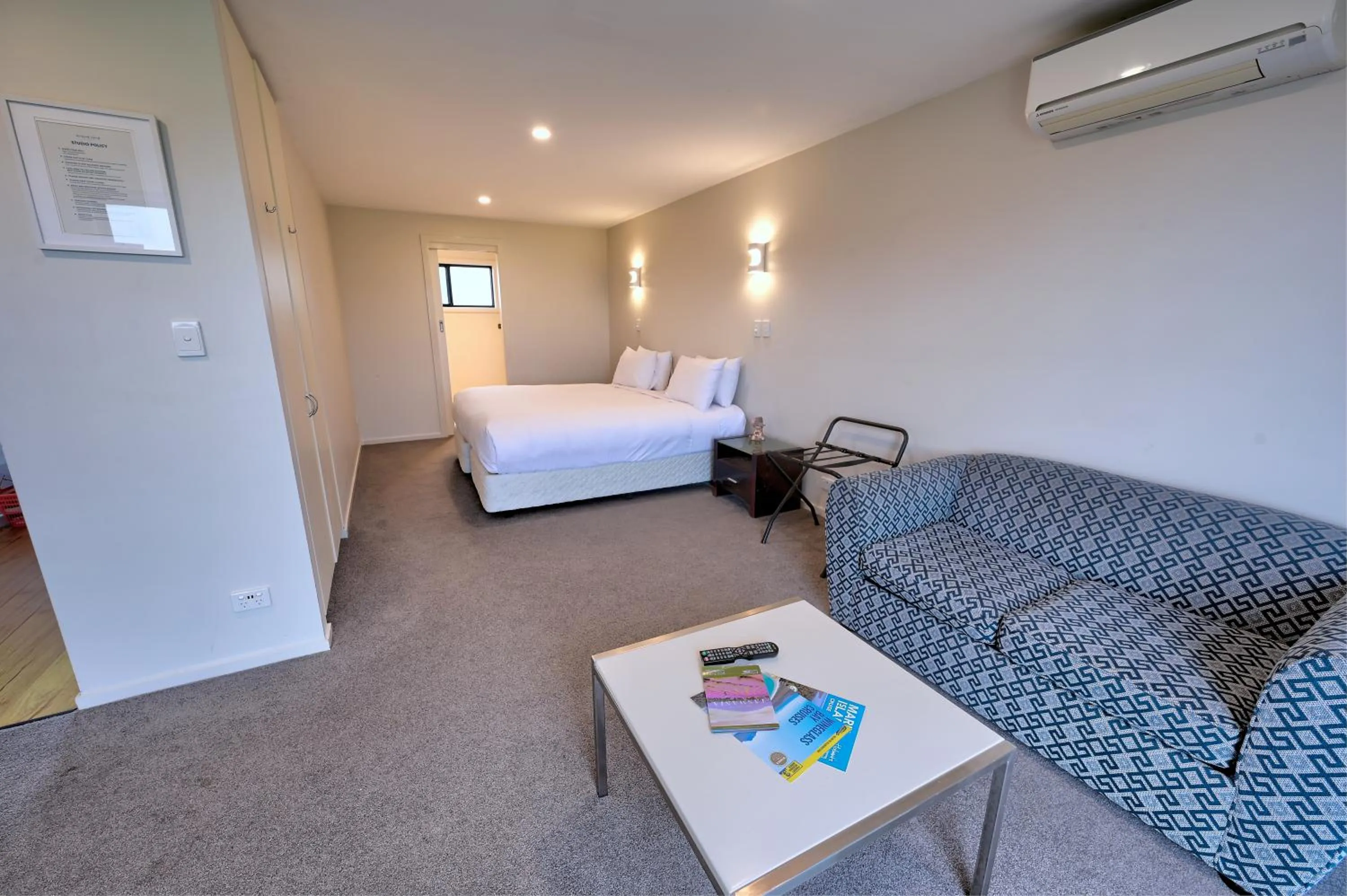 Bed in Diamond Island Resort, Restaurant & Bar and Penguin Show