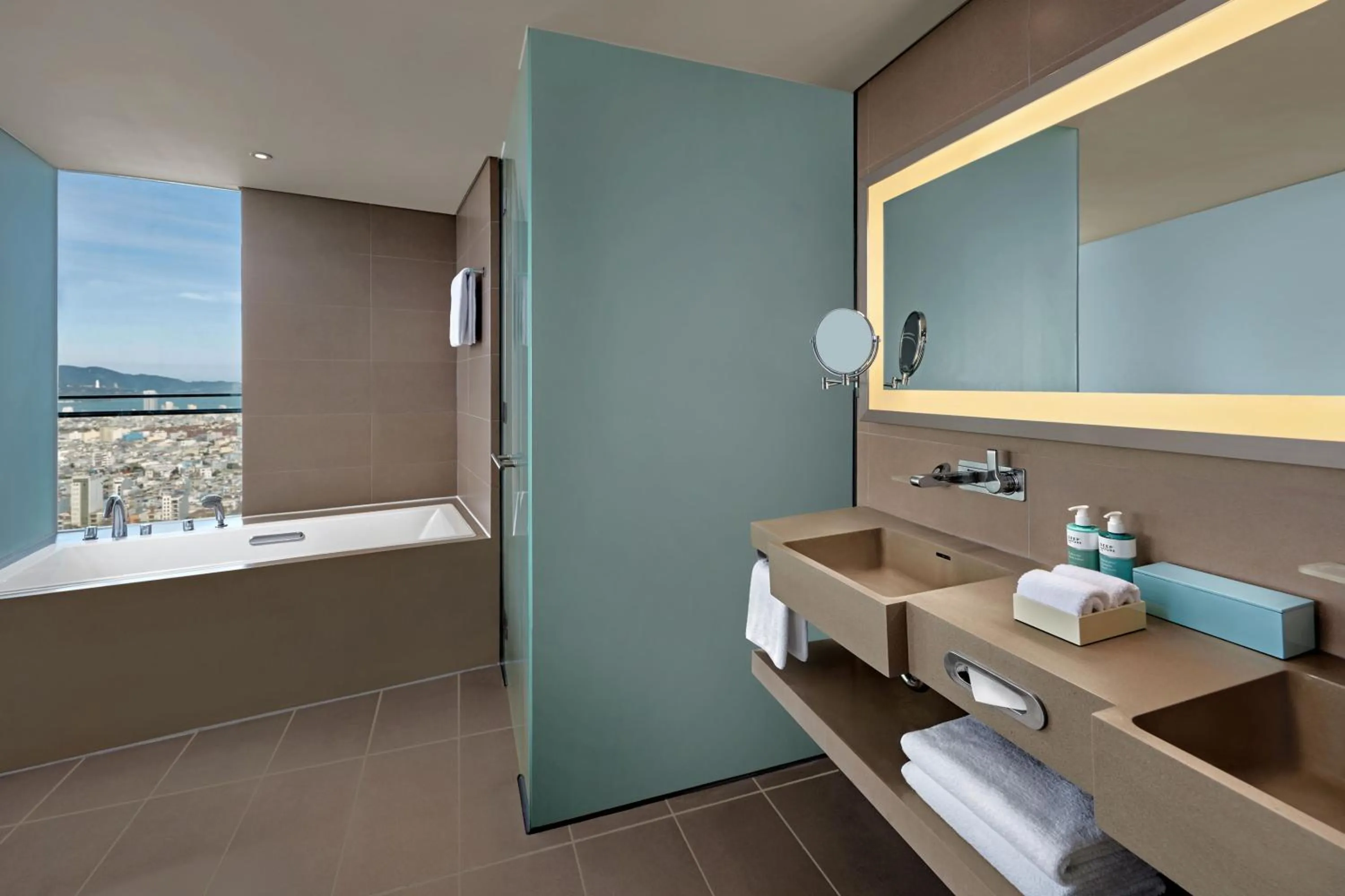 Bathroom in Novotel Danang Premier Han River