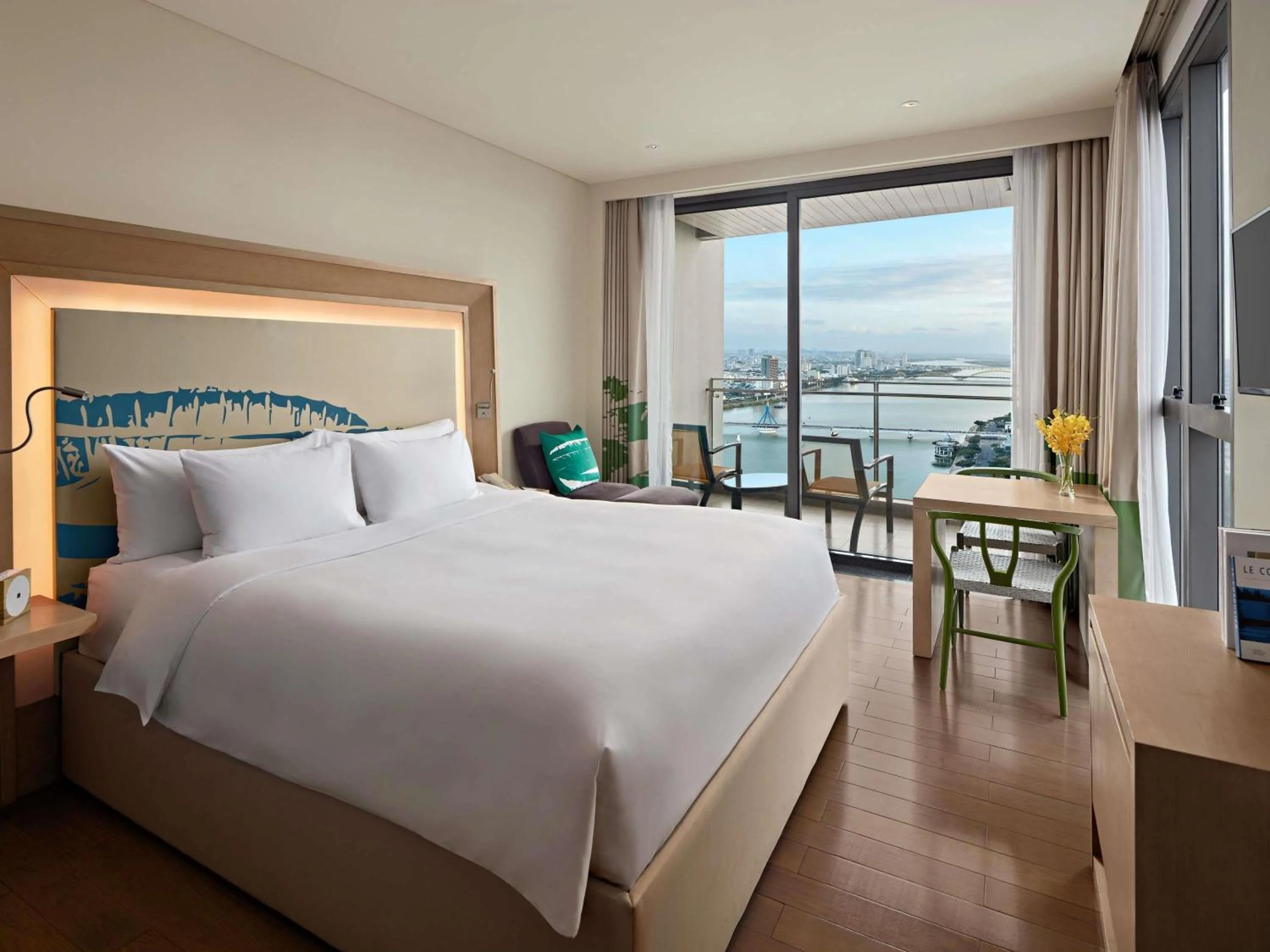 Bedroom, Bed in Novotel Danang Premier Han River