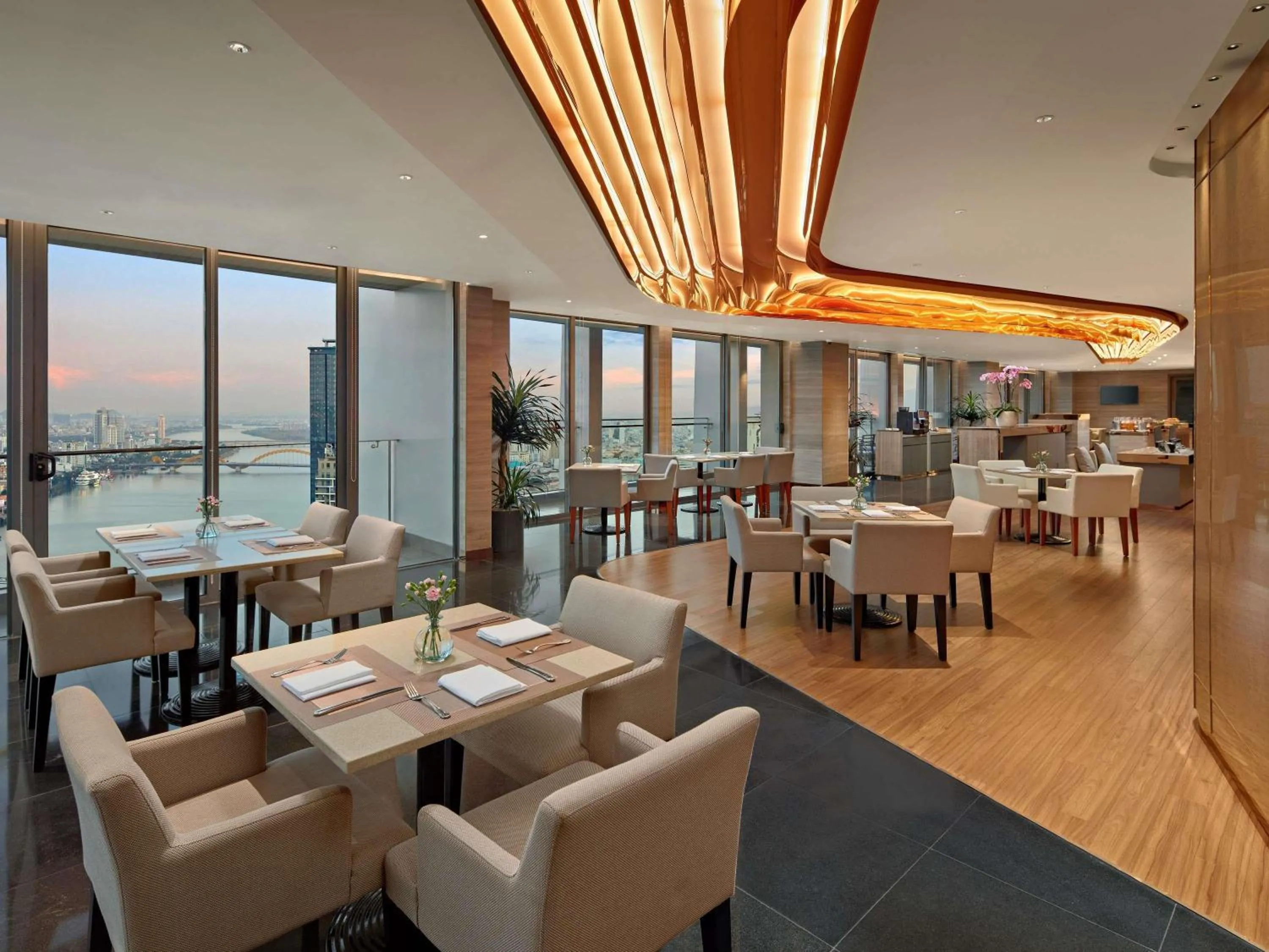 Lounge or bar in Novotel Danang Premier Han River