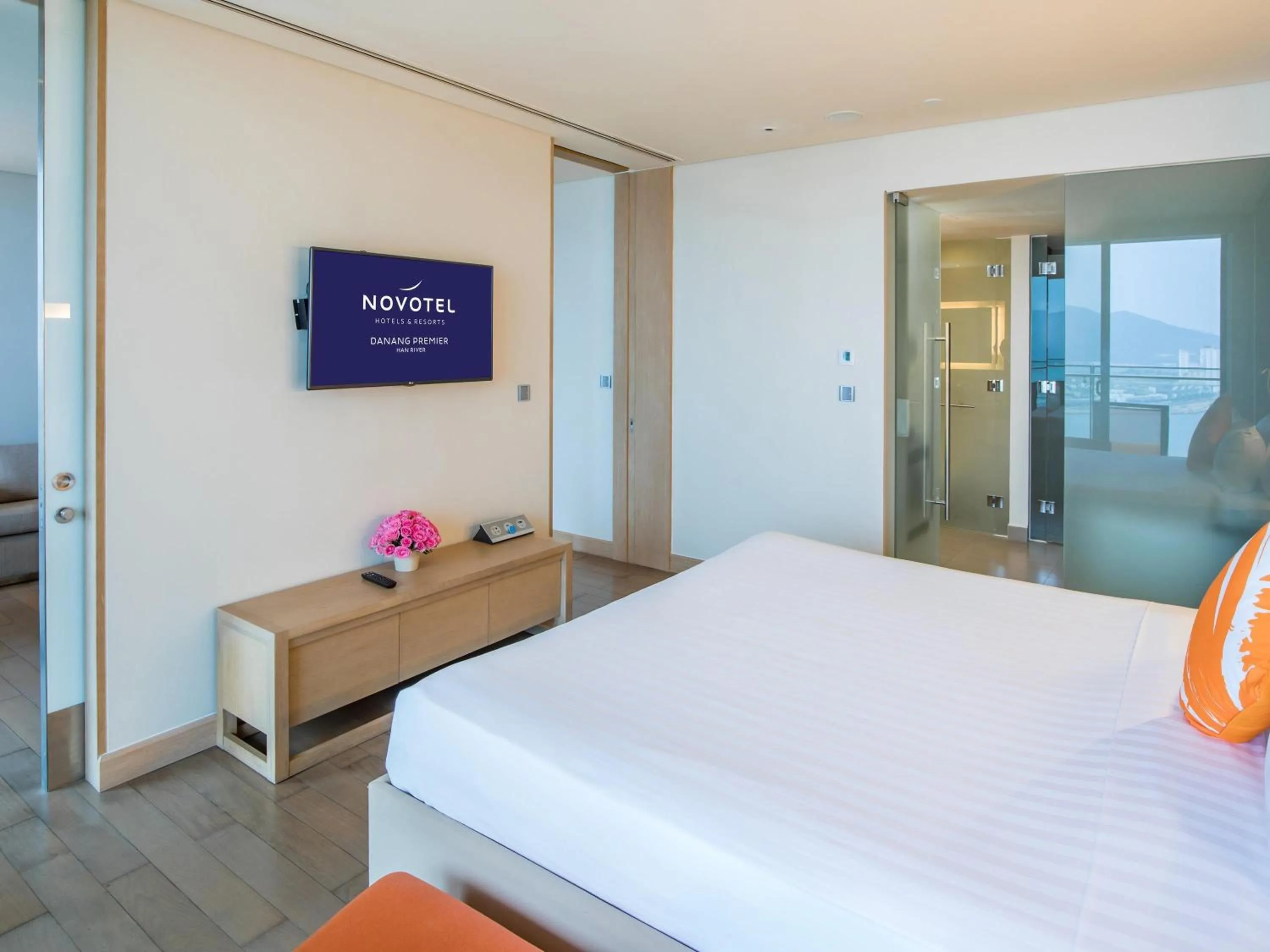 Bedroom, Bed in Novotel Danang Premier Han River