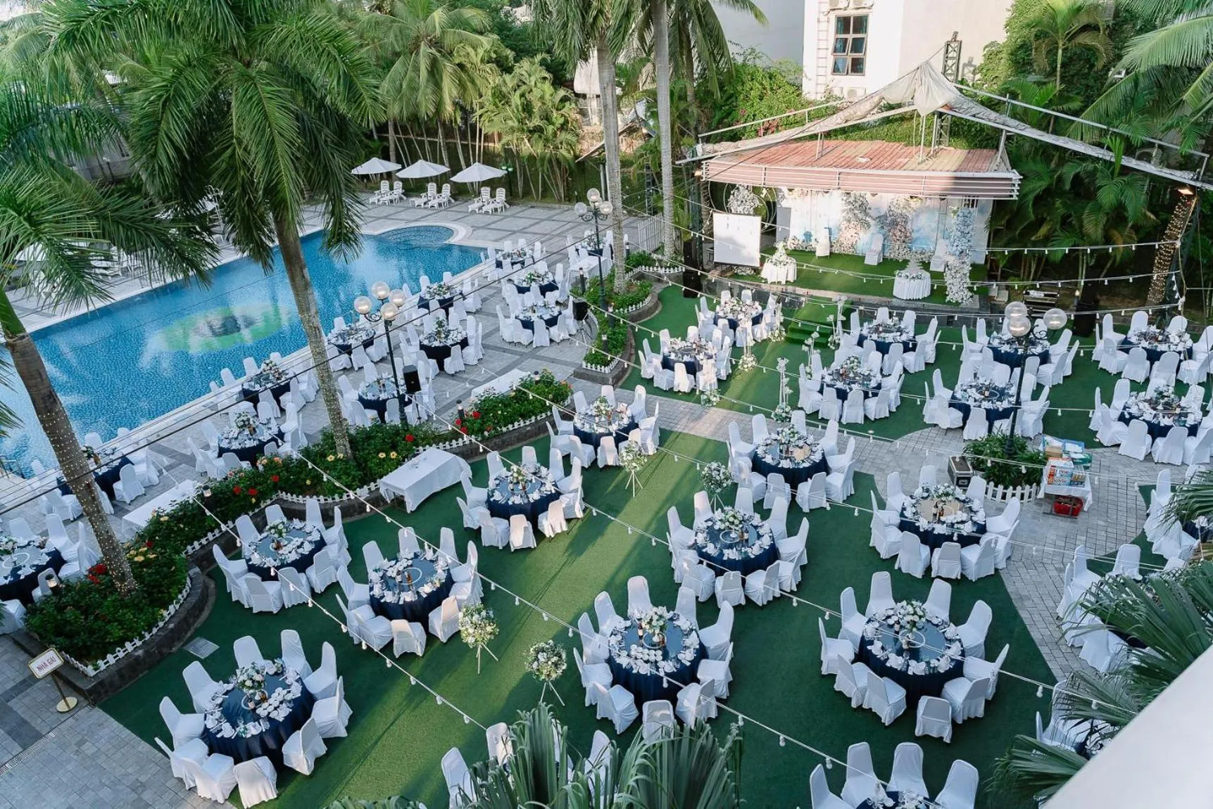 Sunflower Hotel & International Village