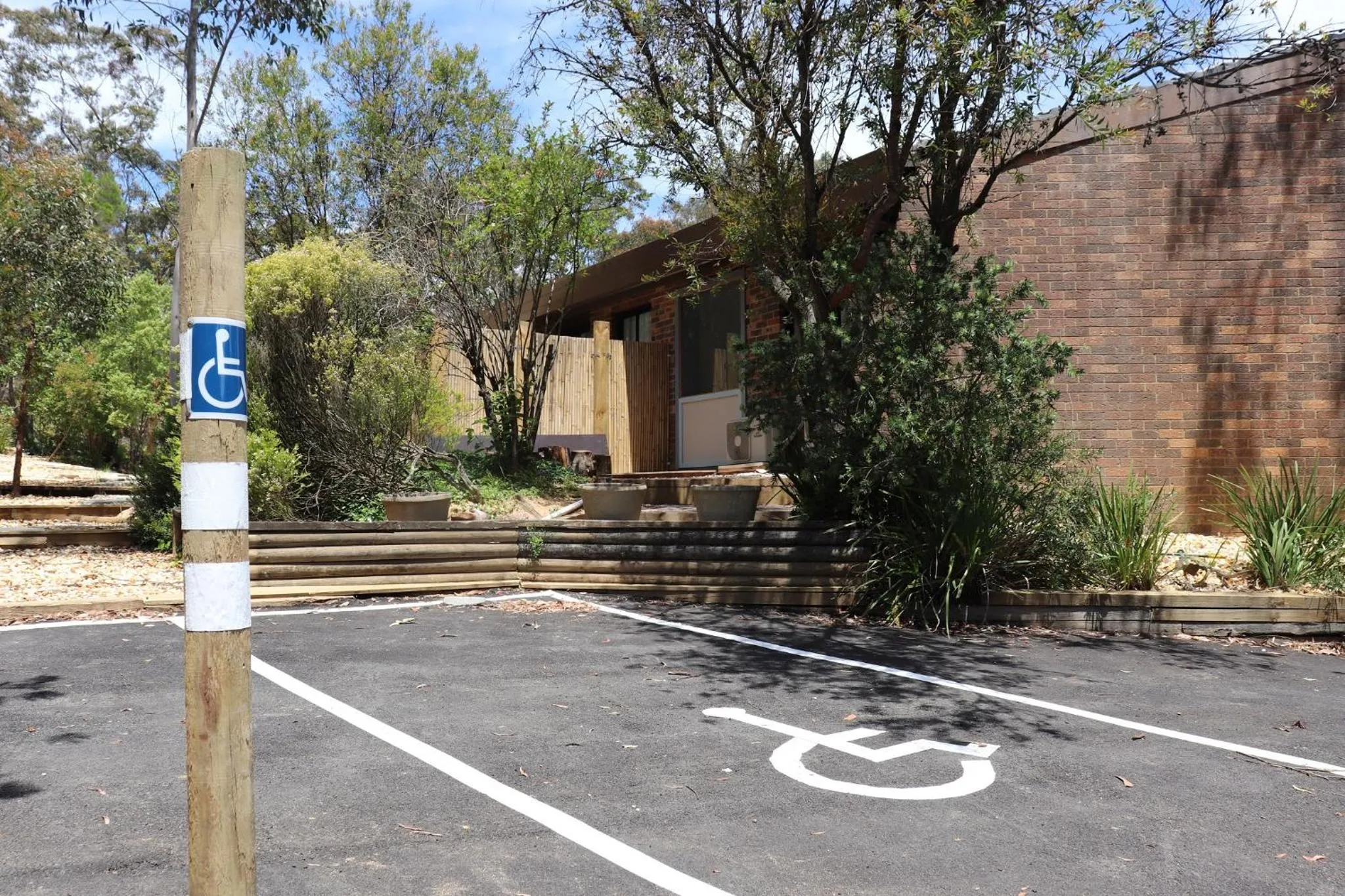 Property building in Sinofield Edu-Retreat