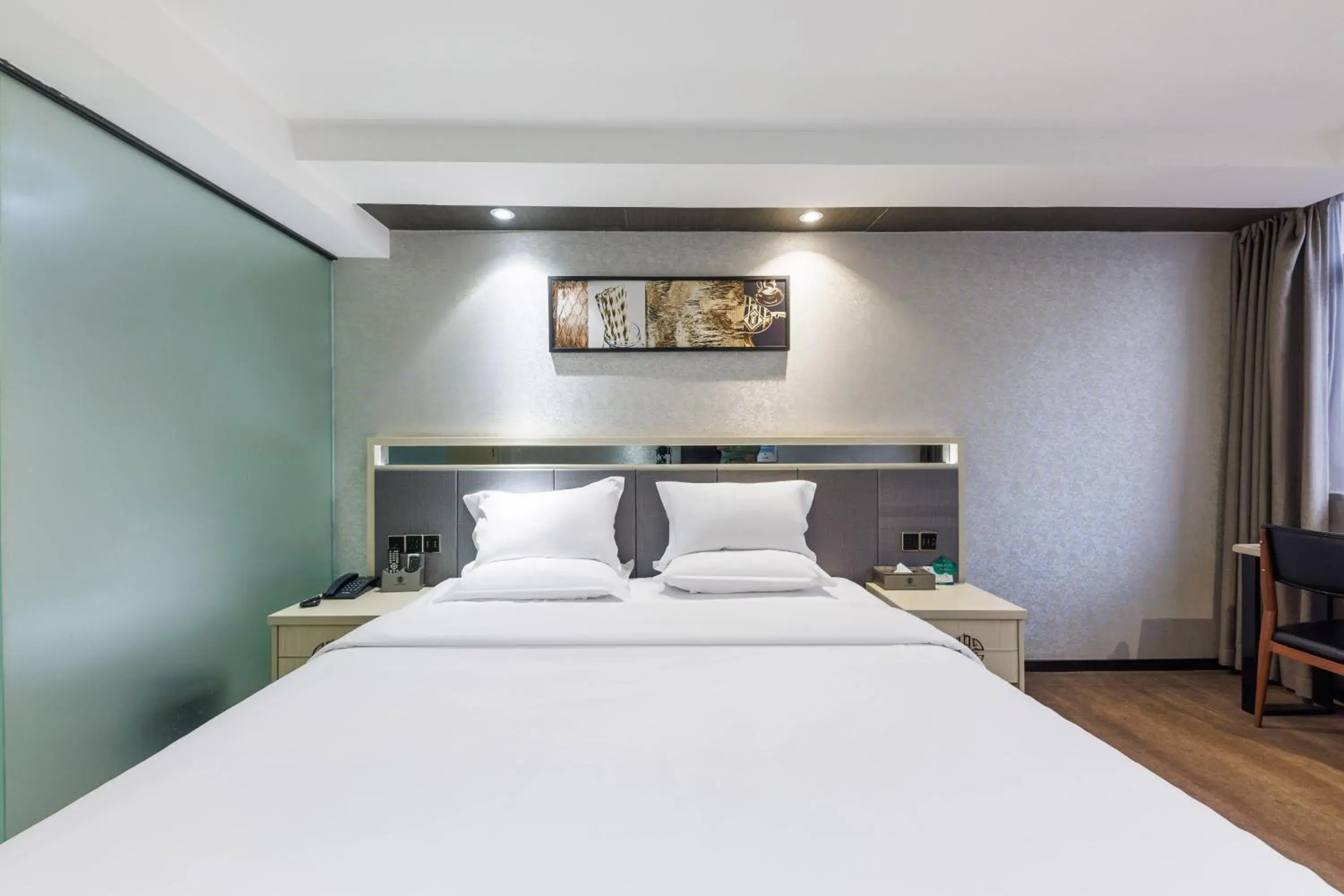 Deluxe Double Room in Fuhao Hotel Deluxe Double Room in Fuhao Hotel