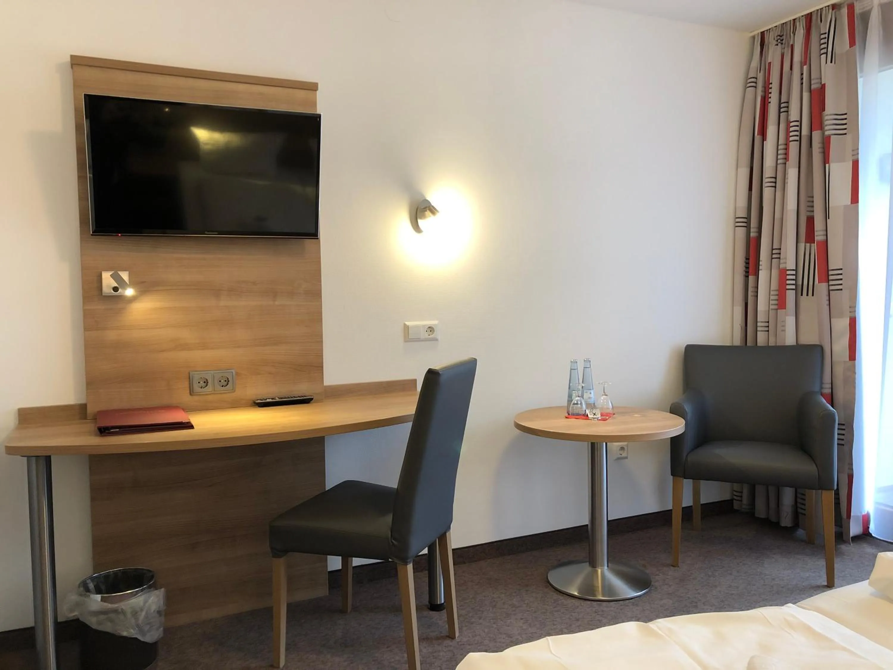 Photo of the whole room in Hotel Schweizerblick