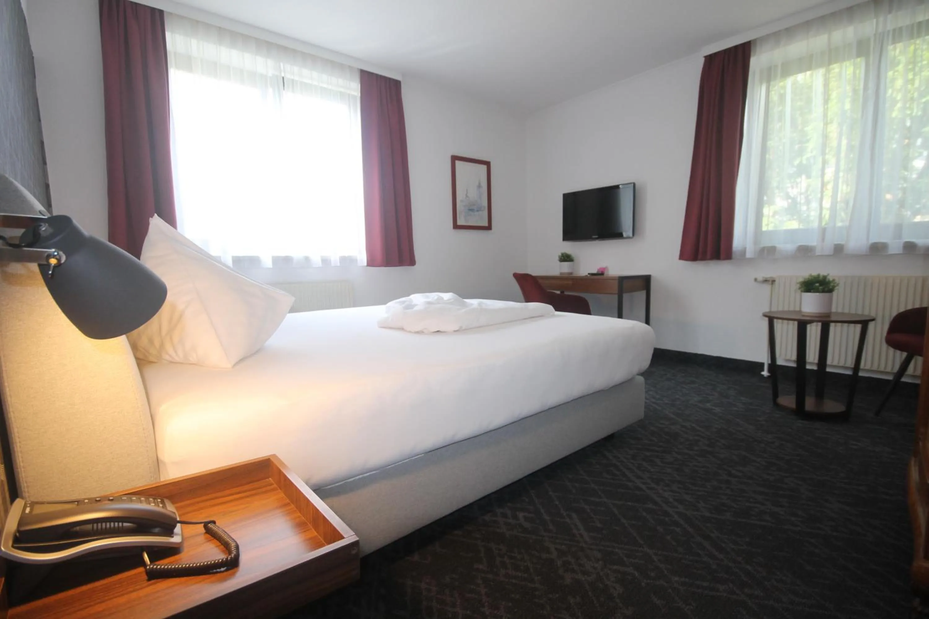 Photo of the whole room, Bed in Hotel Altmann