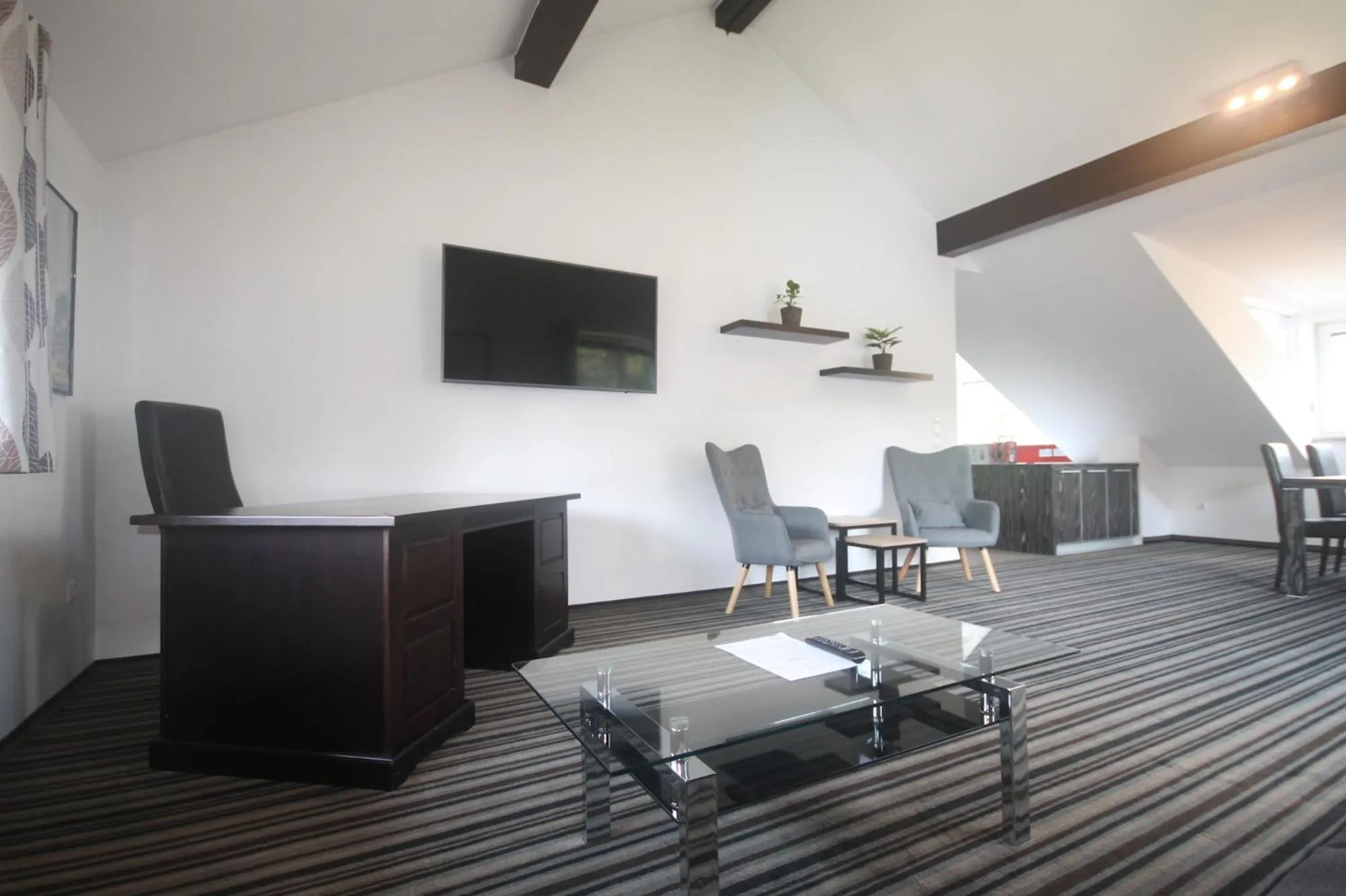 TV and multimedia in Hotel Altmann