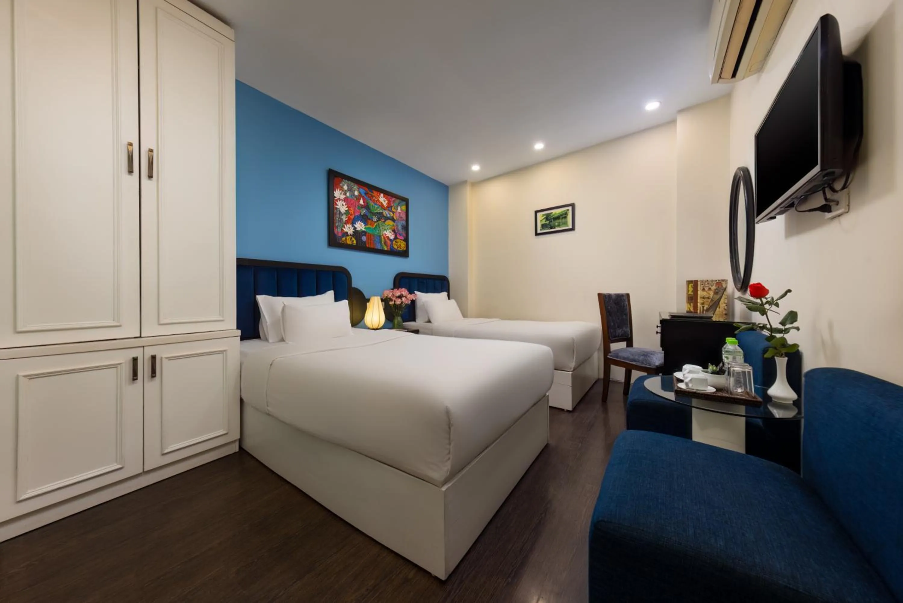 Communal lounge/ TV room, Bed in Mai Charming Hotel and Spa