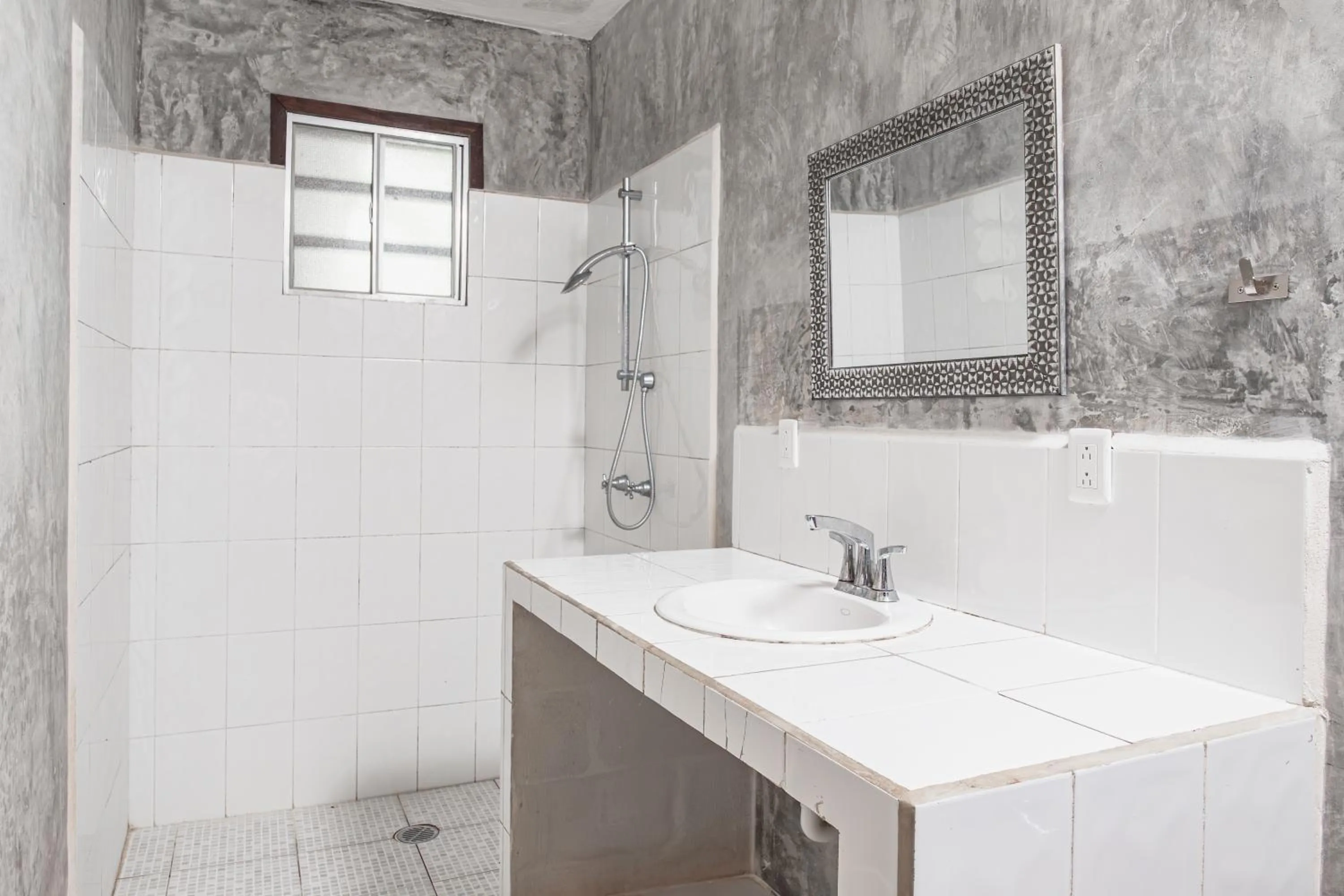 Bathroom in Hokhmah Heart Hotel