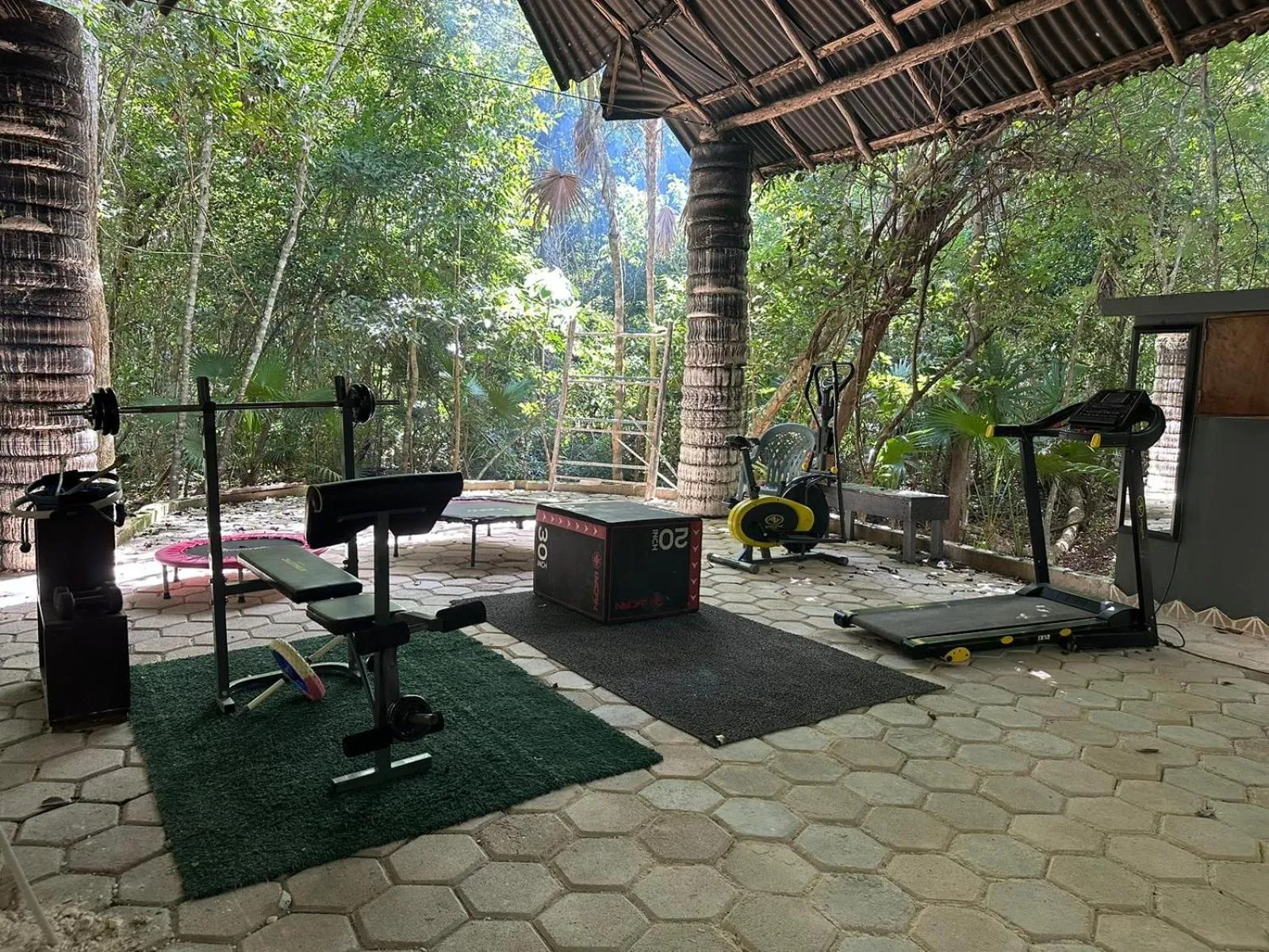 Fitness centre/facilities in Hokhmah Heart Hotel